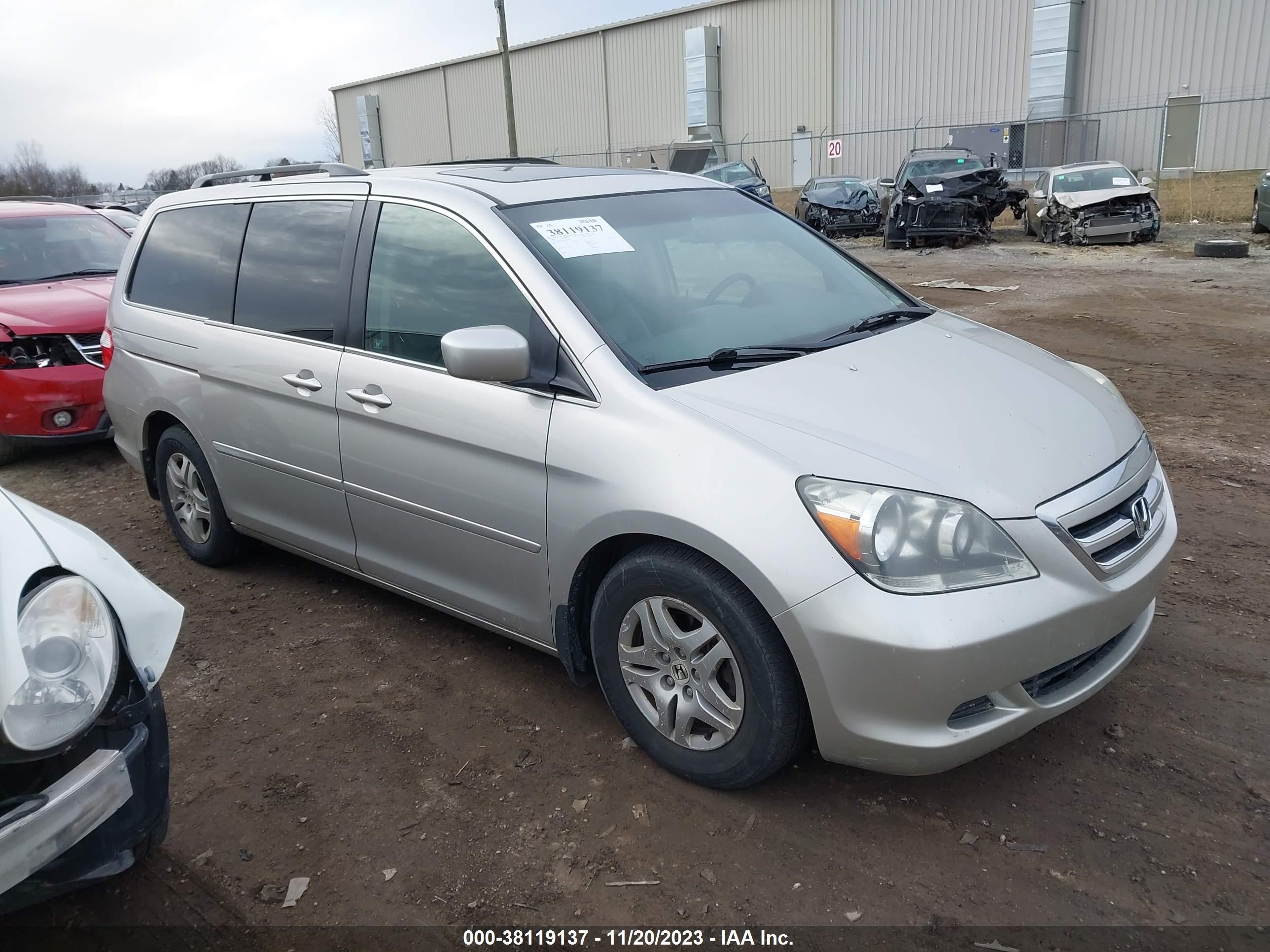 HONDA ODYSSEY 2006 5fnrl38676b449002