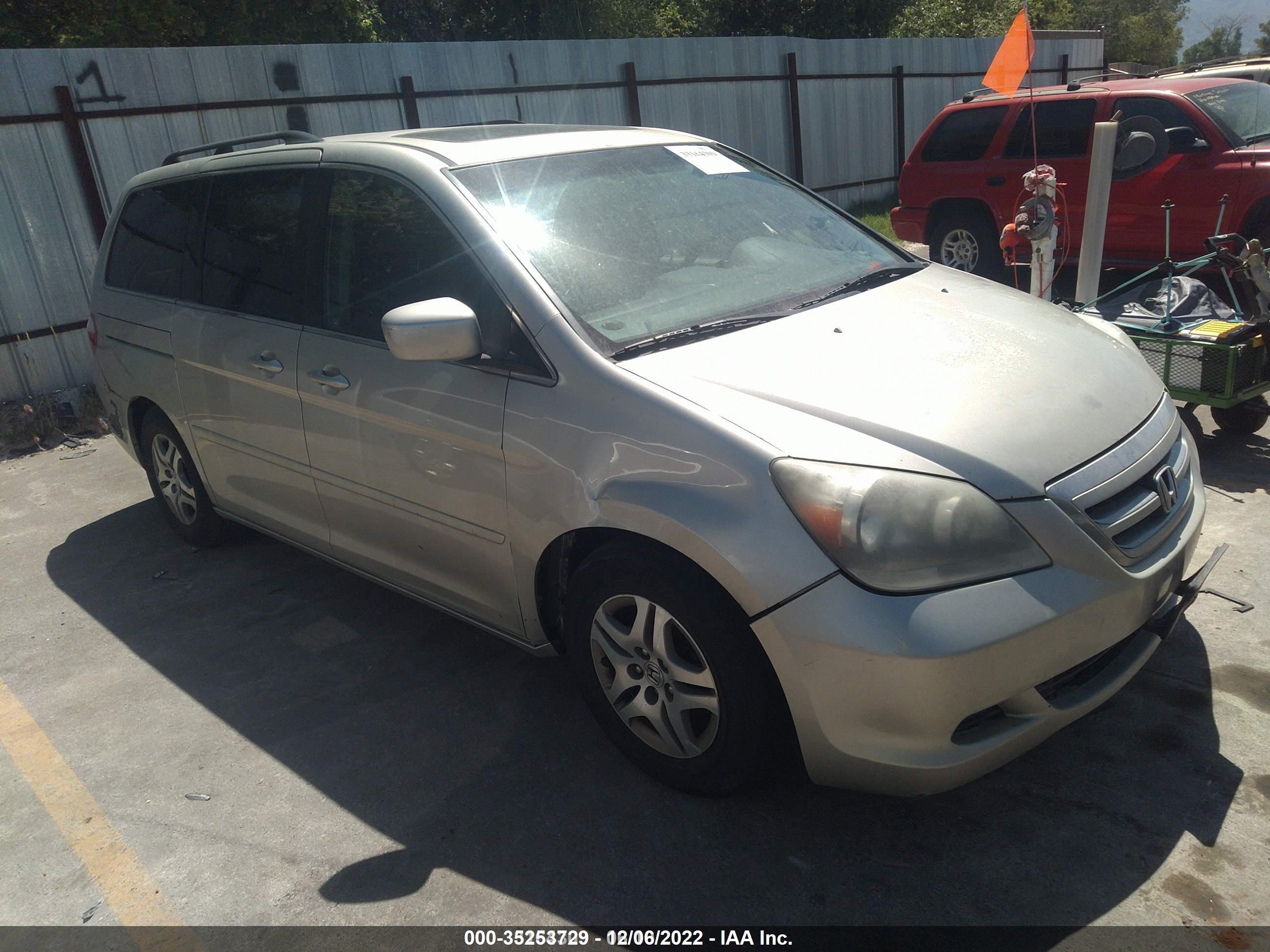 HONDA ODYSSEY 2005 5fnrl38685b055930