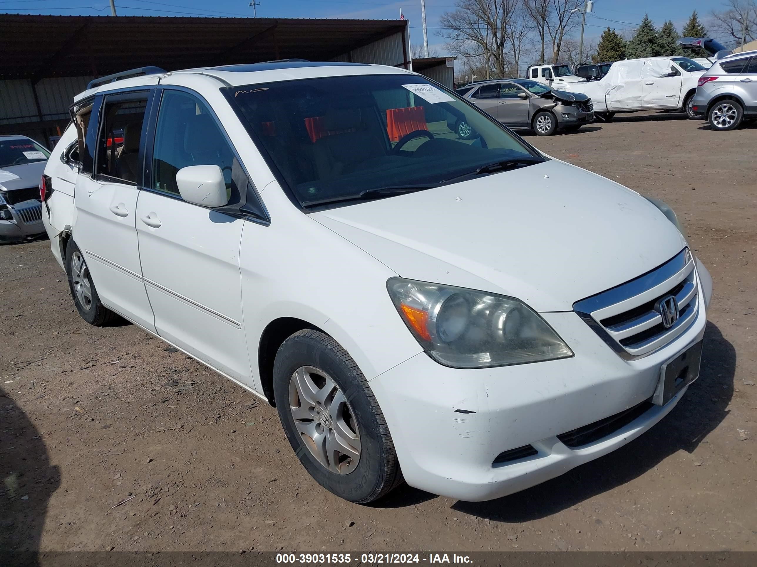 HONDA ODYSSEY 2005 5fnrl38695b412354