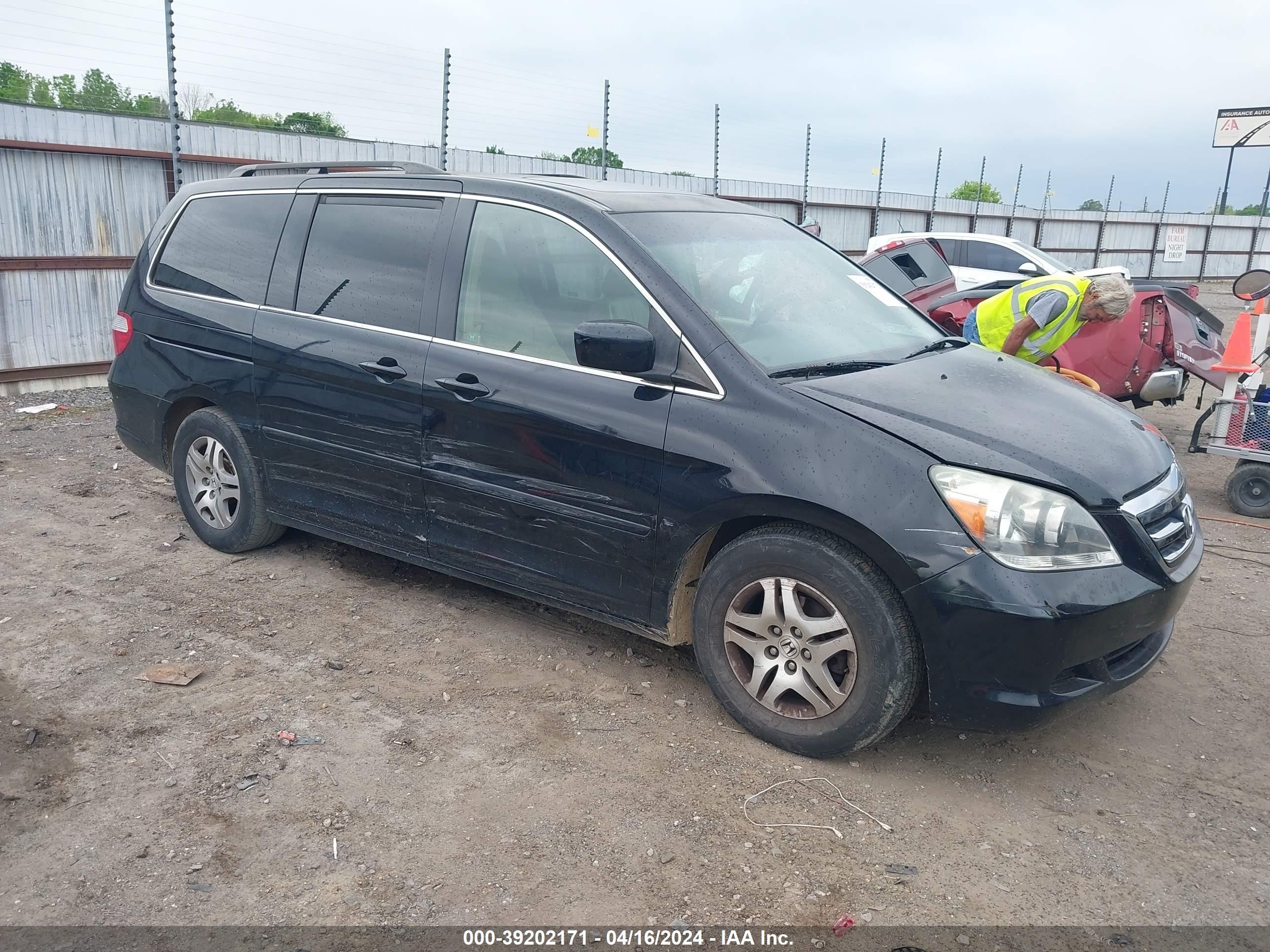 HONDA ODYSSEY 2006 5fnrl38696b003093