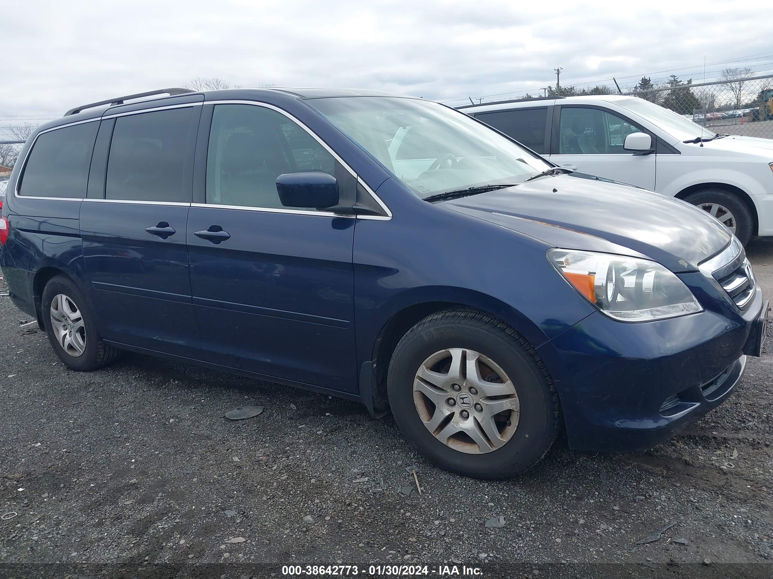 HONDA ODYSSEY 2007 5fnrl386x7b087250