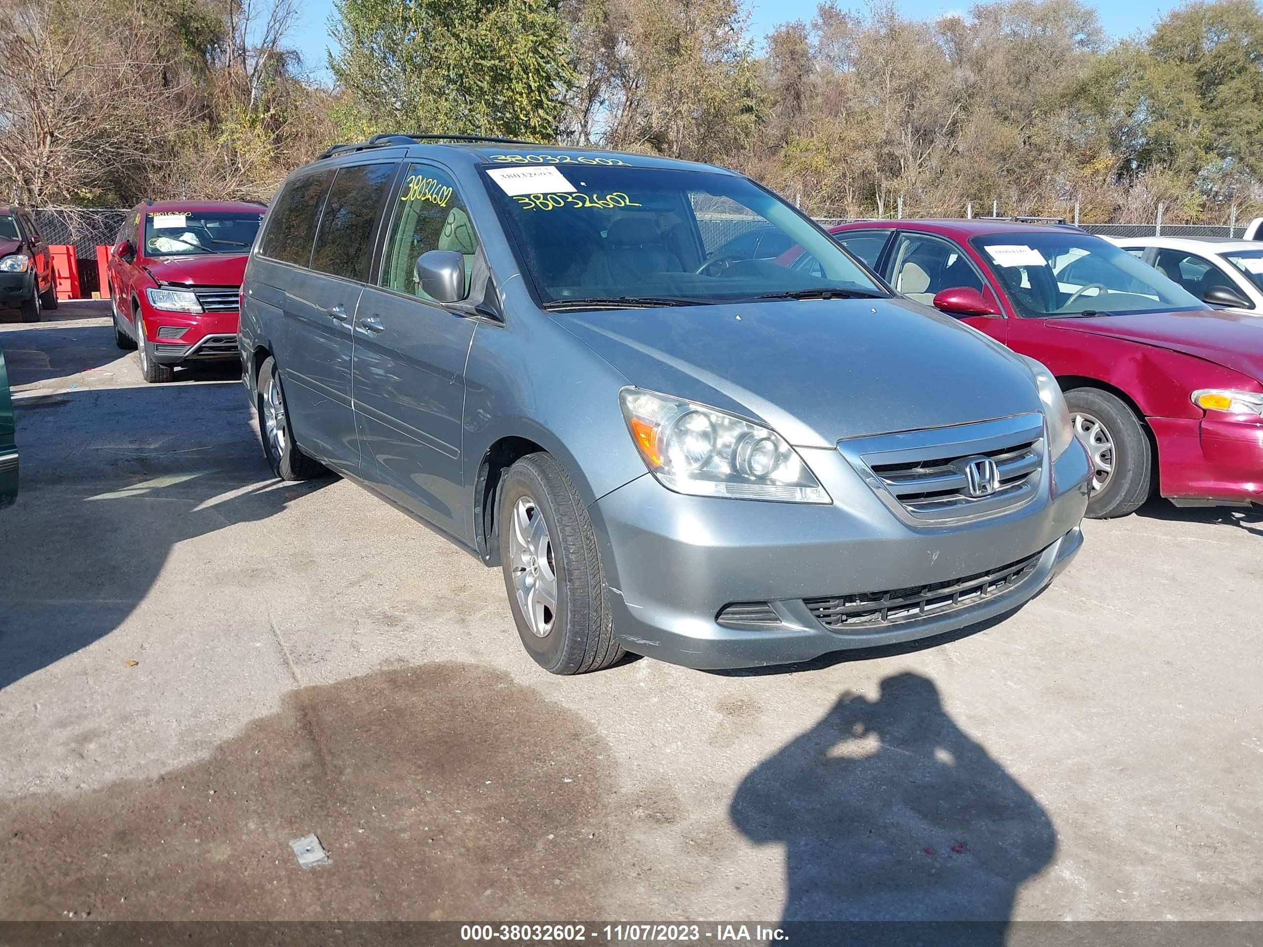 HONDA ODYSSEY 2005 5fnrl38725b079956