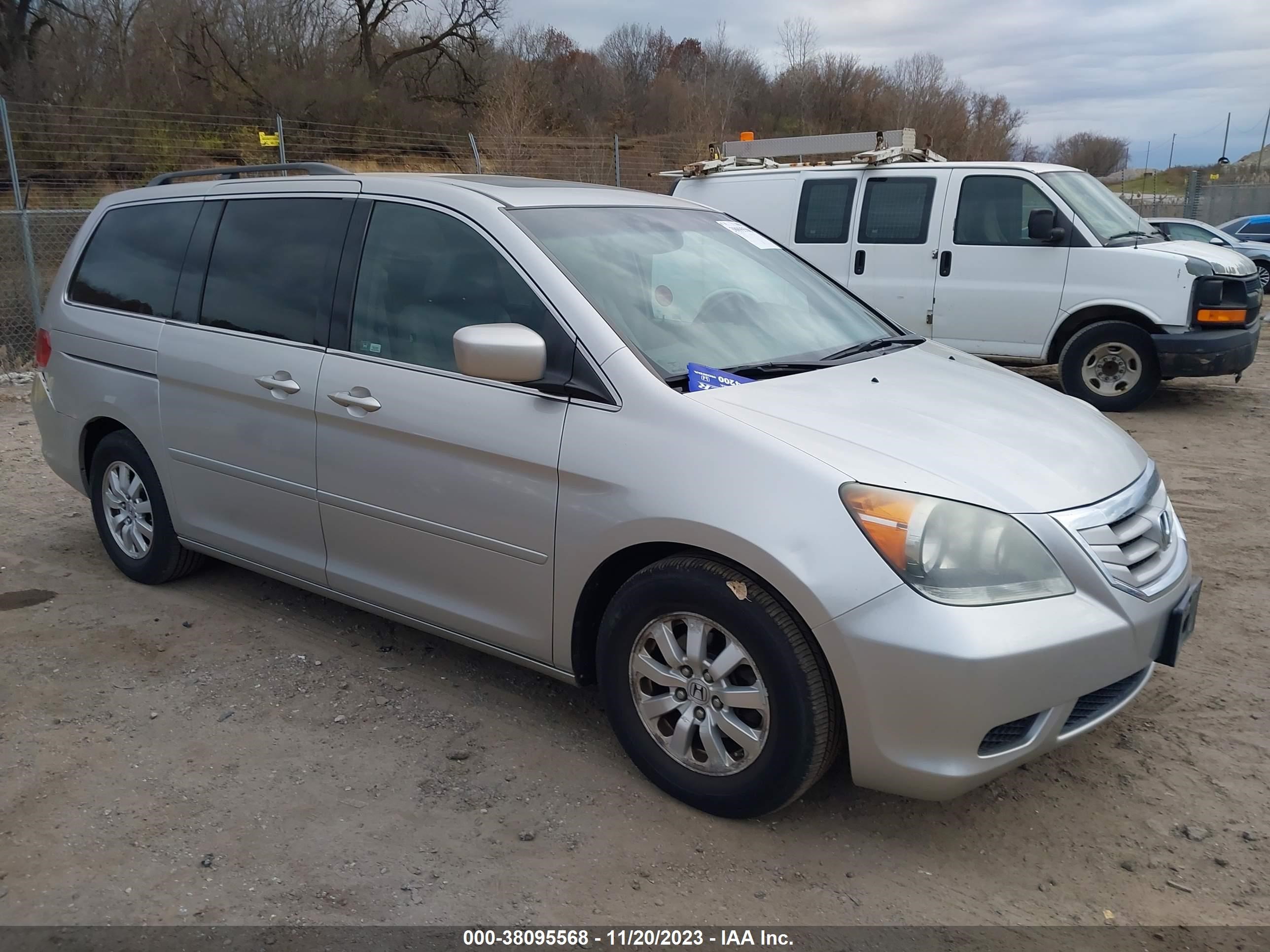 HONDA ODYSSEY 2008 5fnrl38738b055640