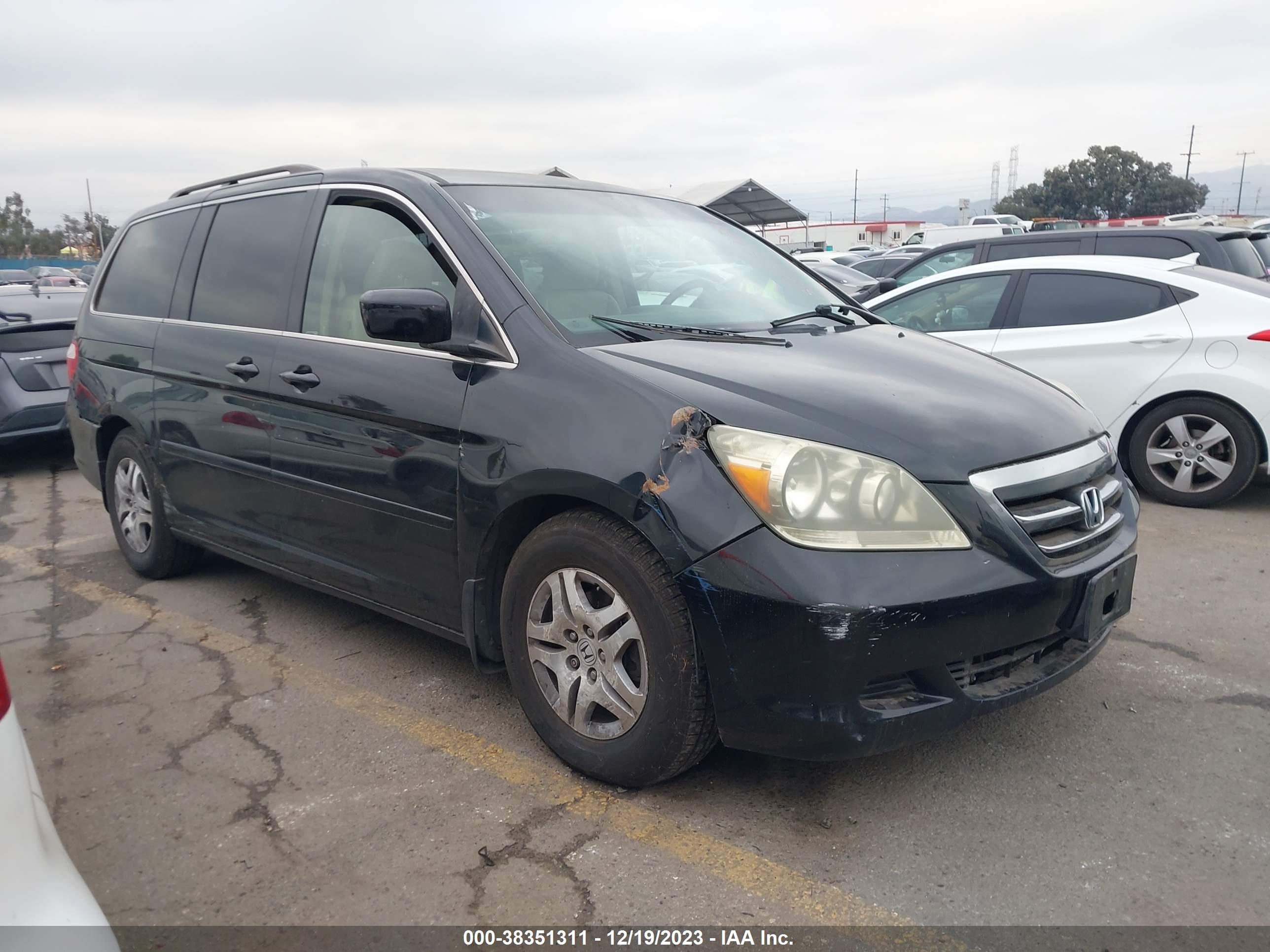 HONDA ODYSSEY 2007 5fnrl38747b056472