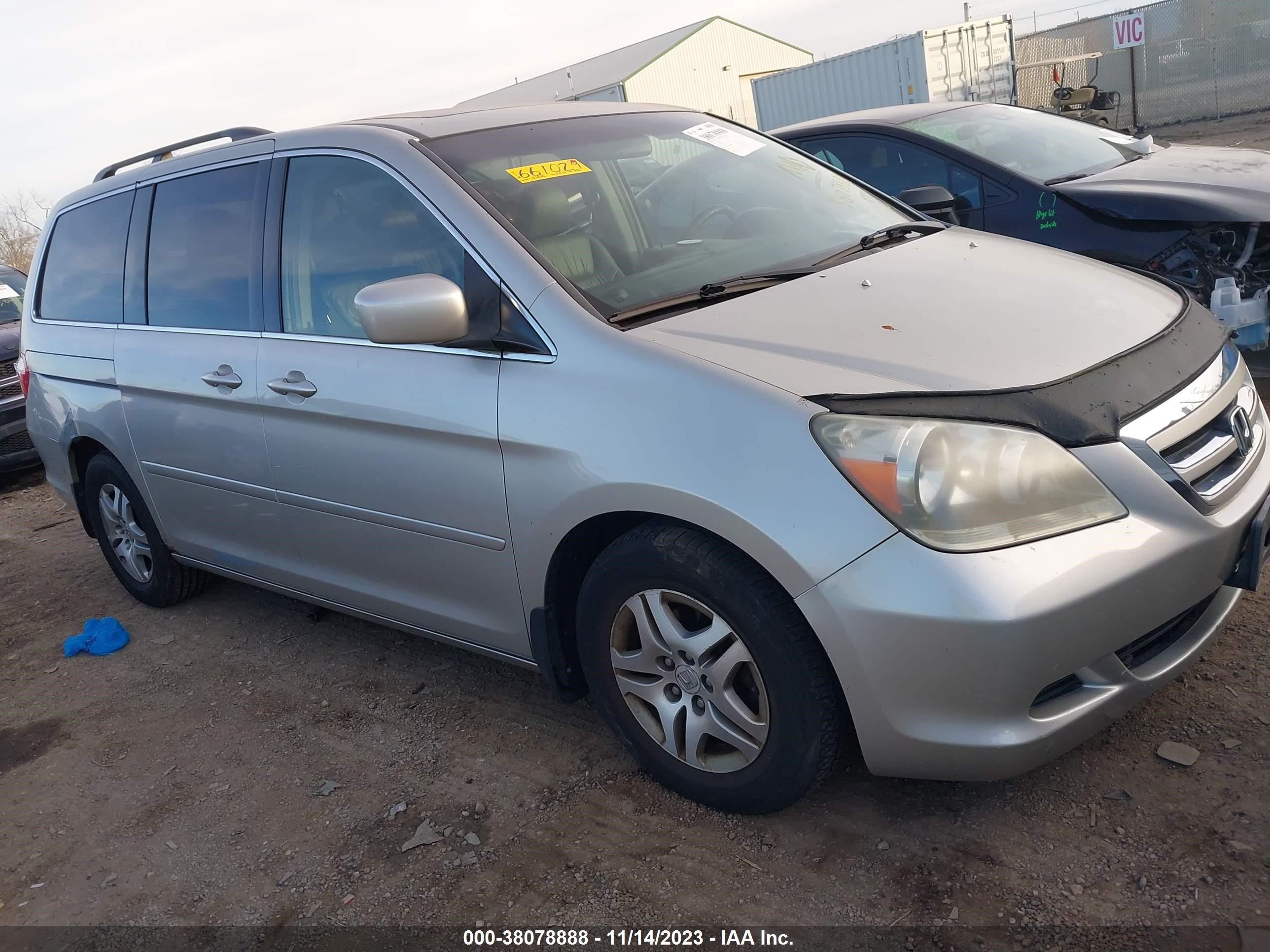 HONDA ODYSSEY 2005 5fnrl38755b002269