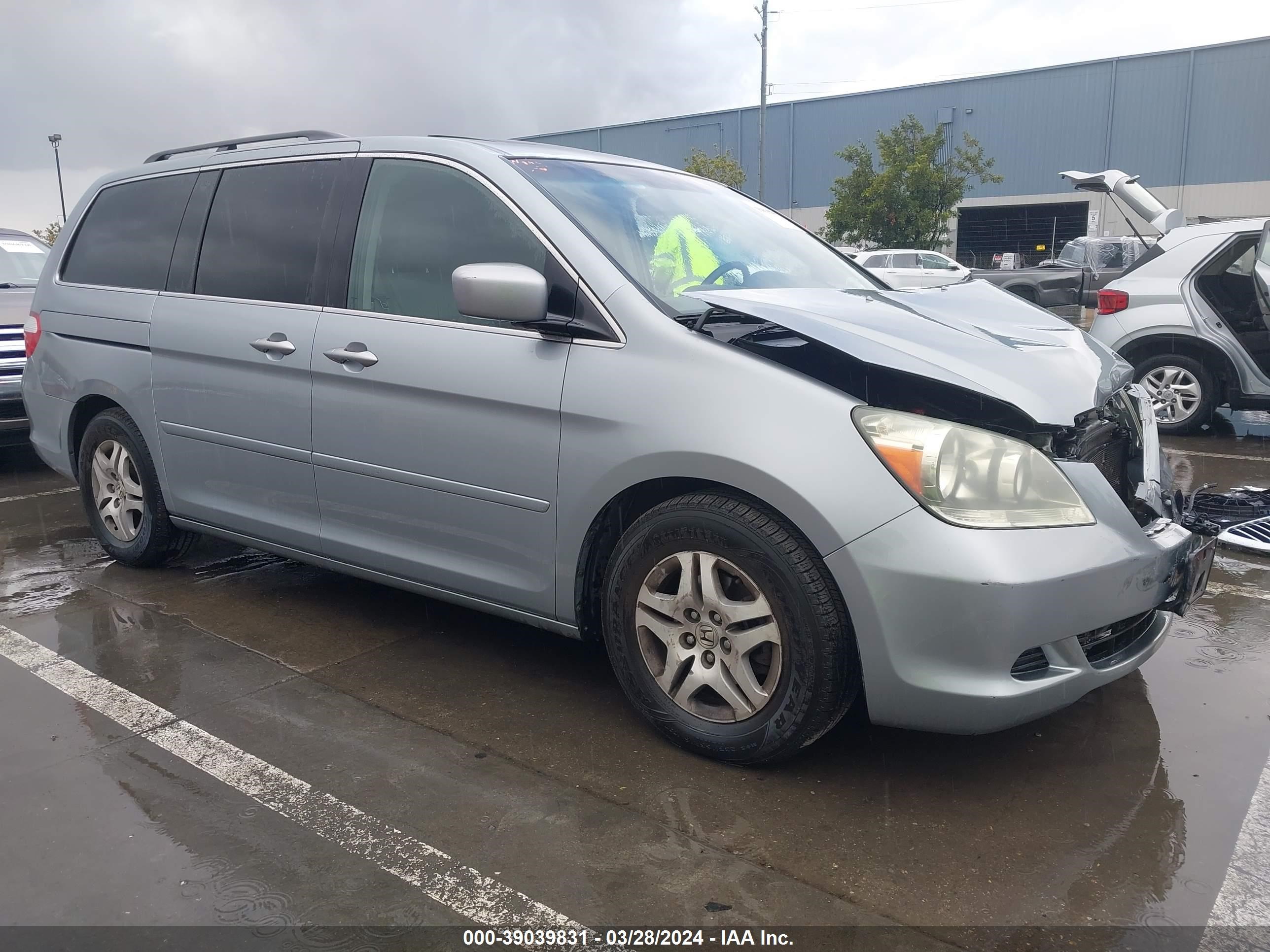 HONDA ODYSSEY 2006 5fnrl38756b056821