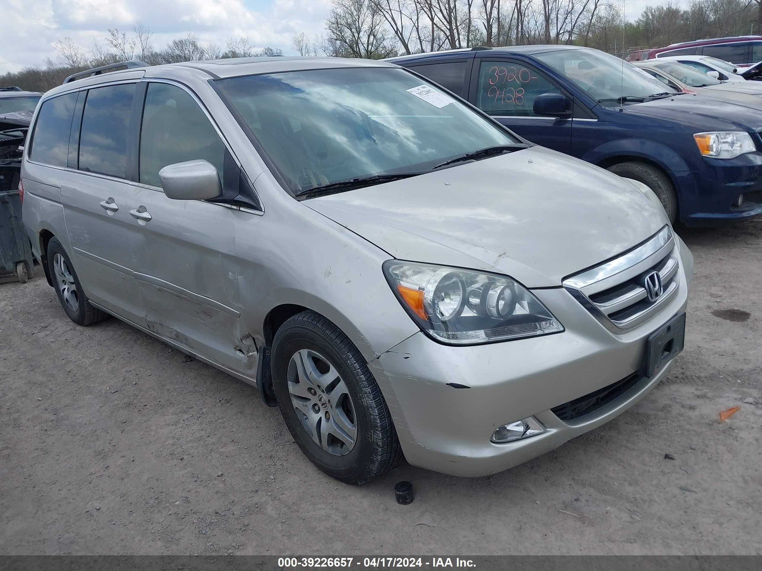 HONDA ODYSSEY 2005 5fnrl38765b015225