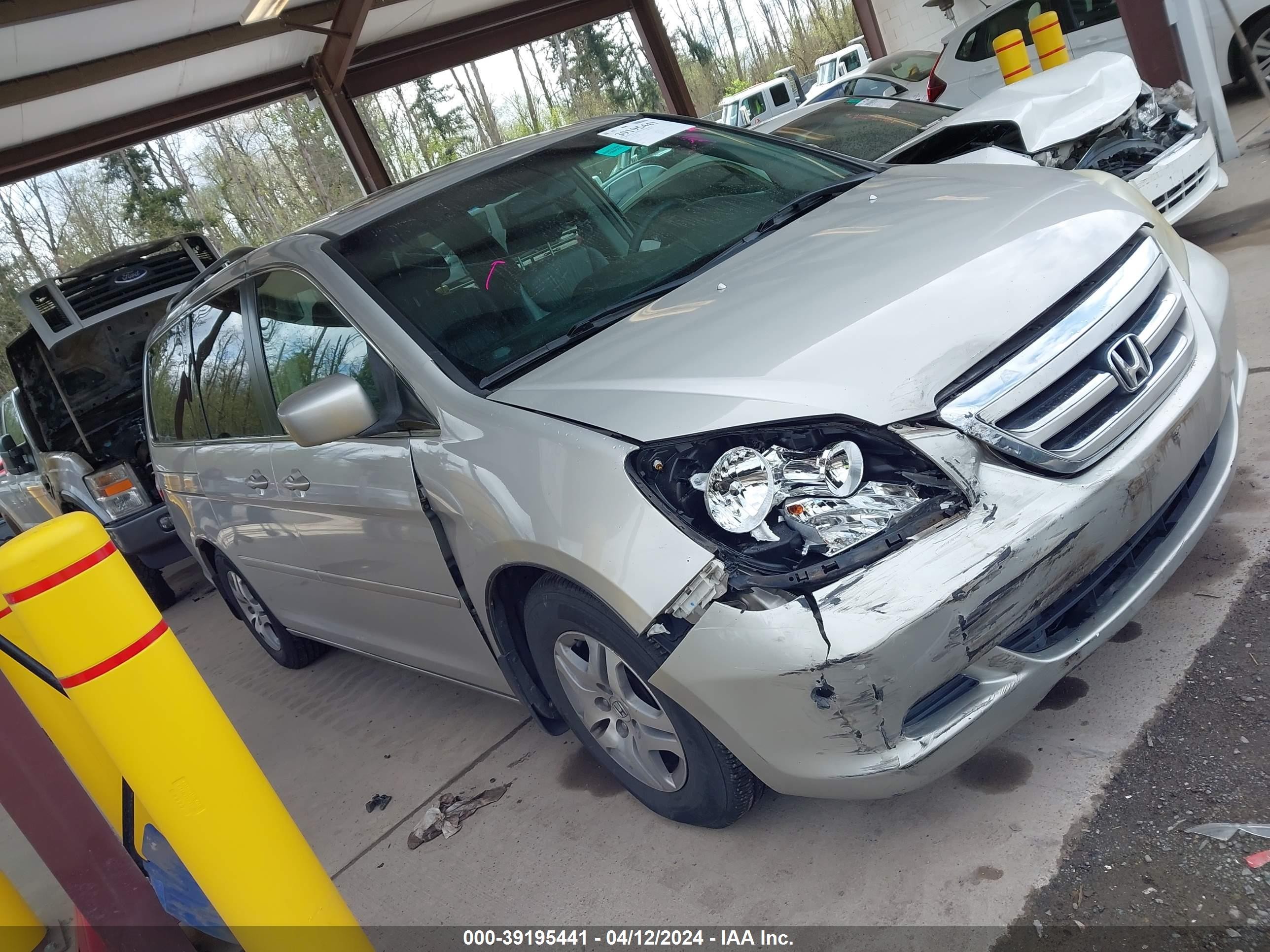 HONDA ODYSSEY 2005 5fnrl38775b098504