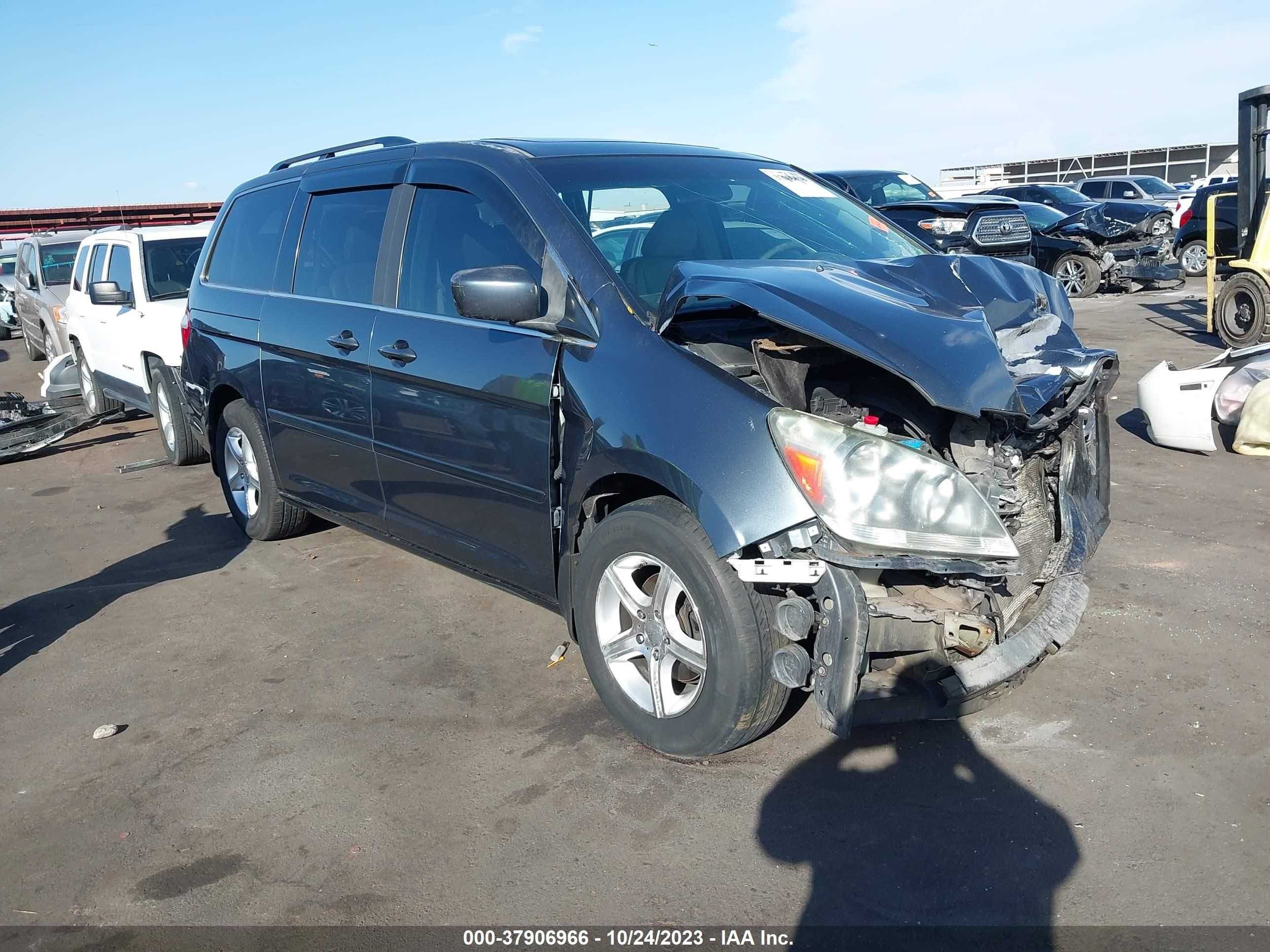 HONDA ODYSSEY 2006 5fnrl387x6b436902