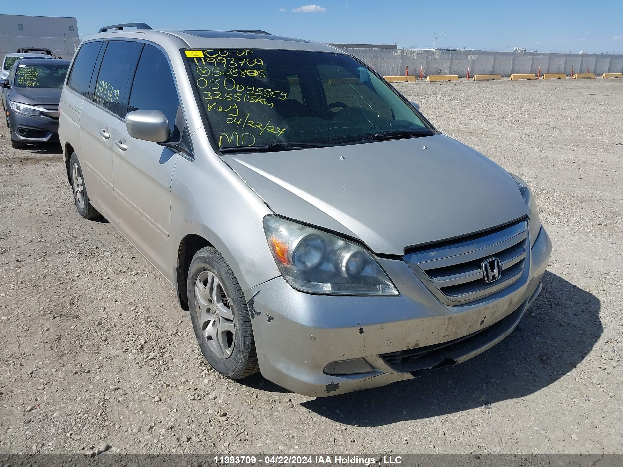 HONDA ODYSSEY 2005 5fnrl38815b508805