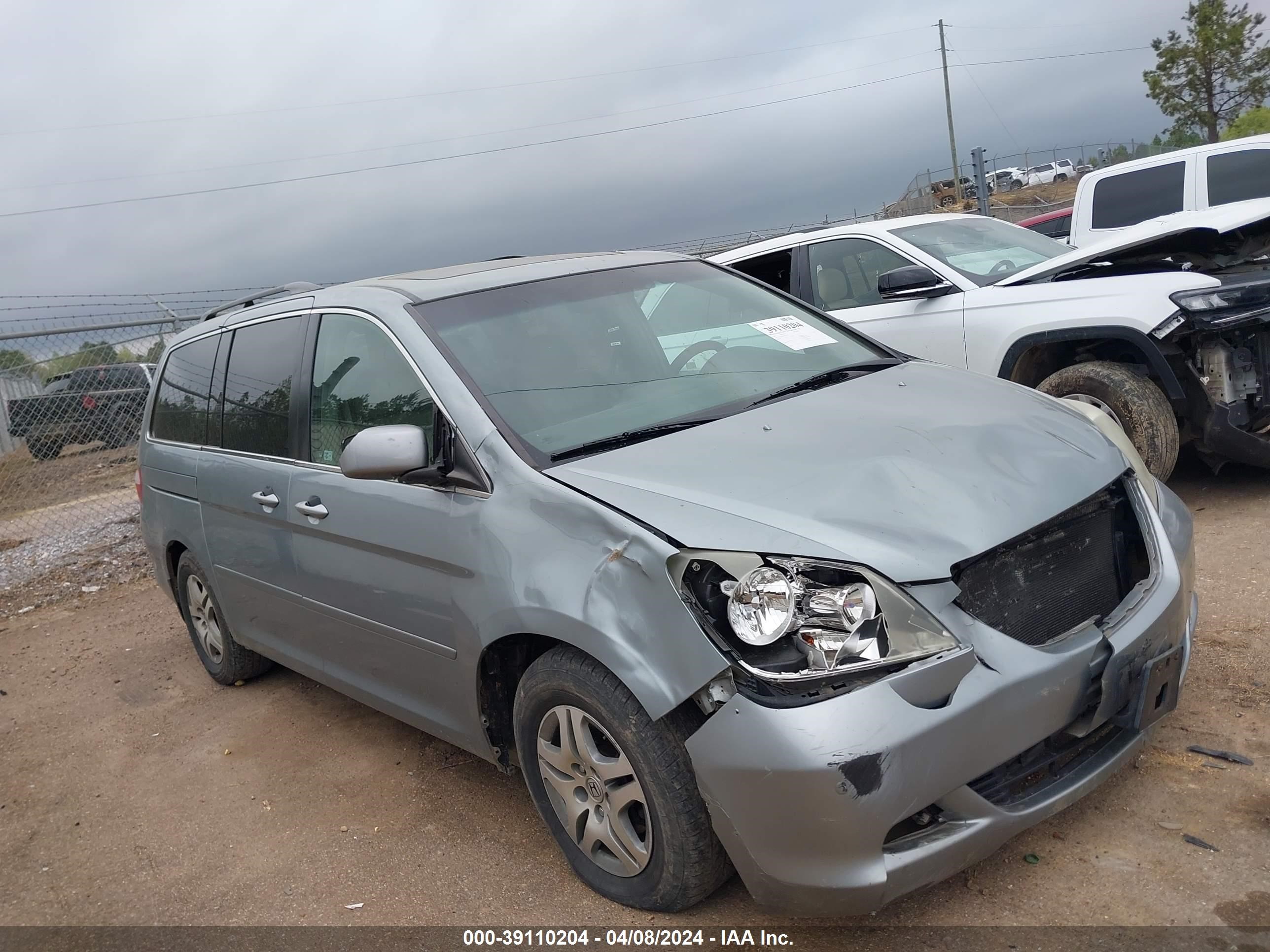 HONDA ODYSSEY 2006 5fnrl38816b026210