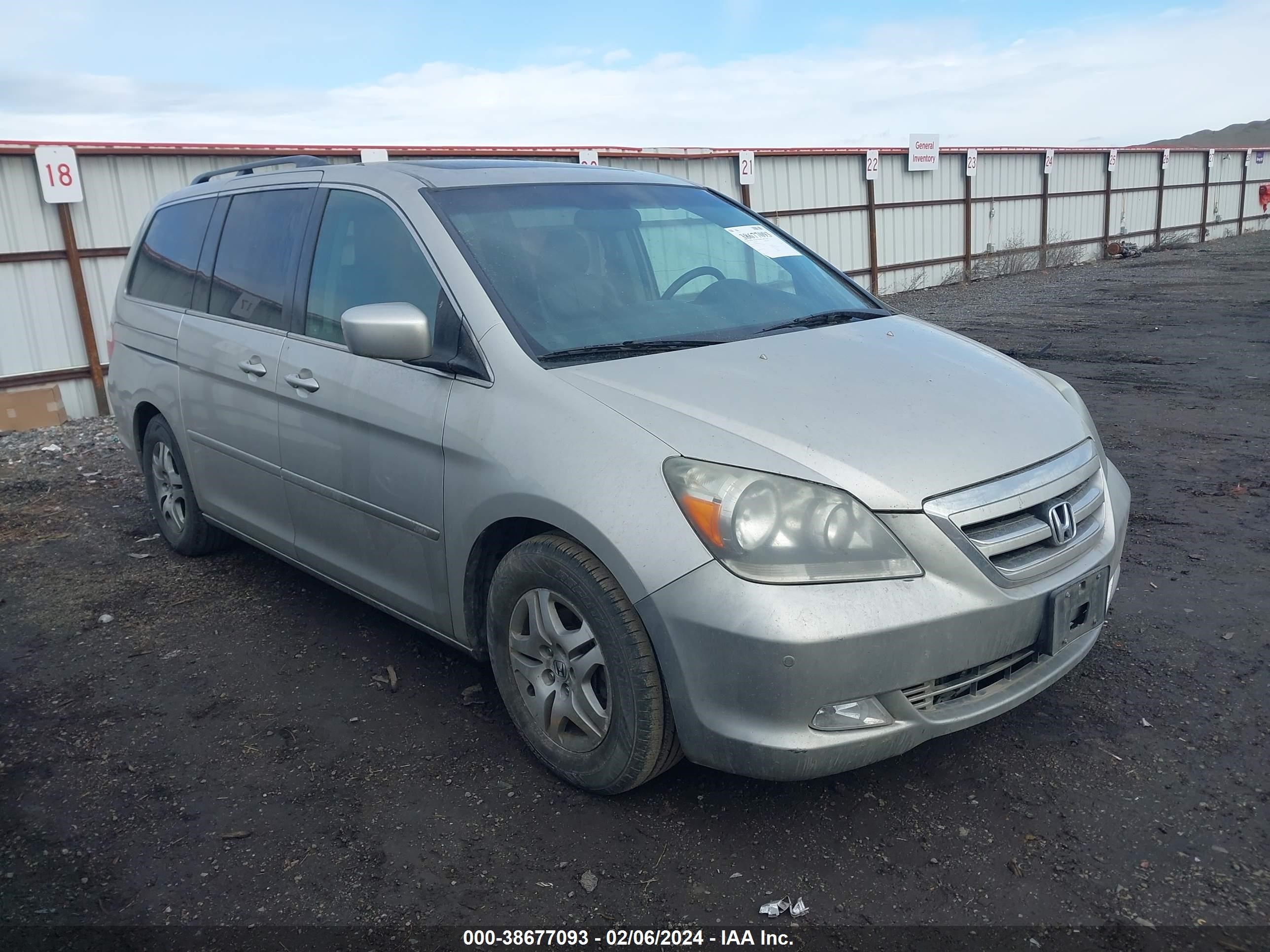 HONDA ODYSSEY 2005 5fnrl38885b028664