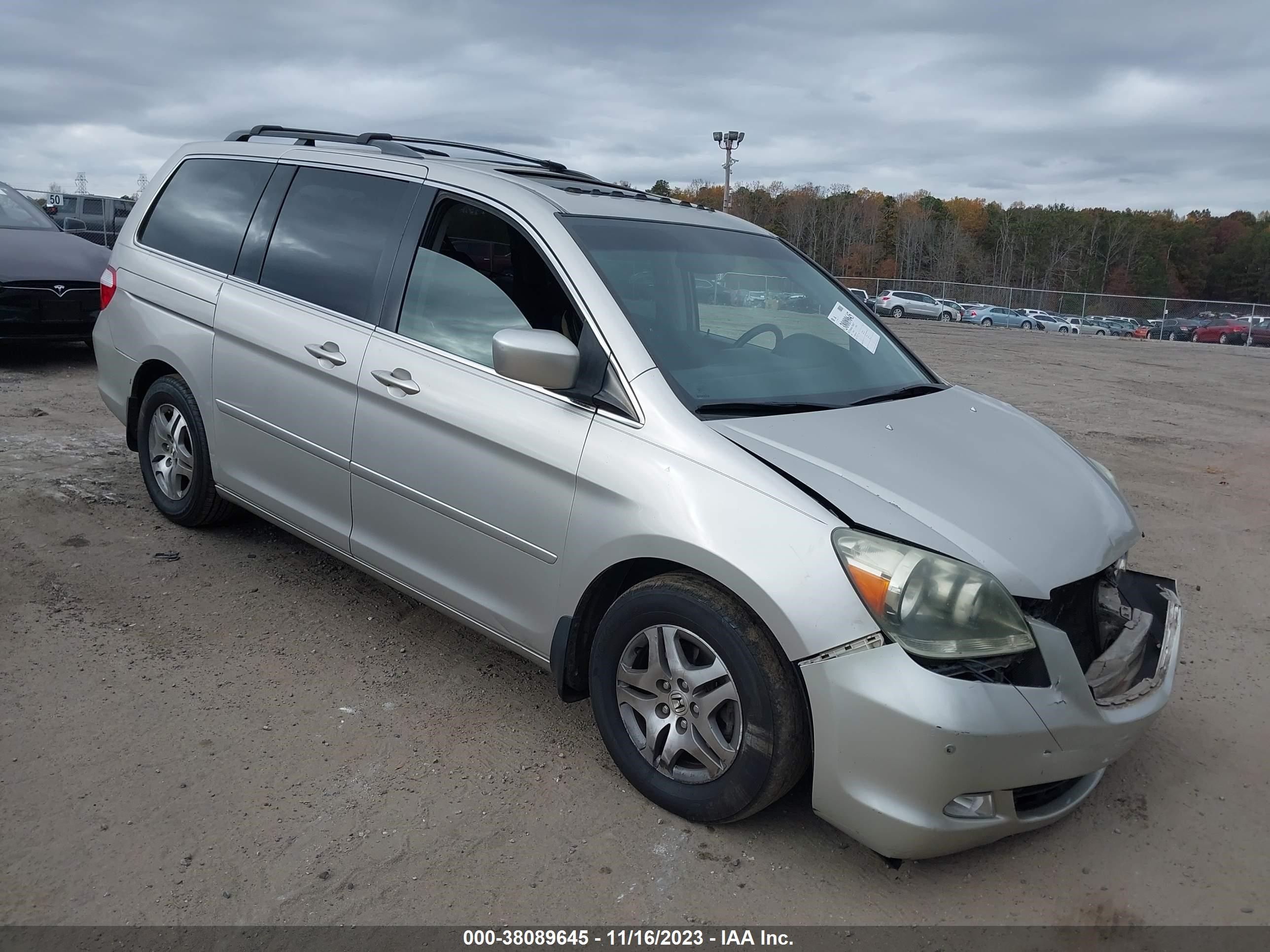 HONDA ODYSSEY 2005 5fnrl388x5b109472