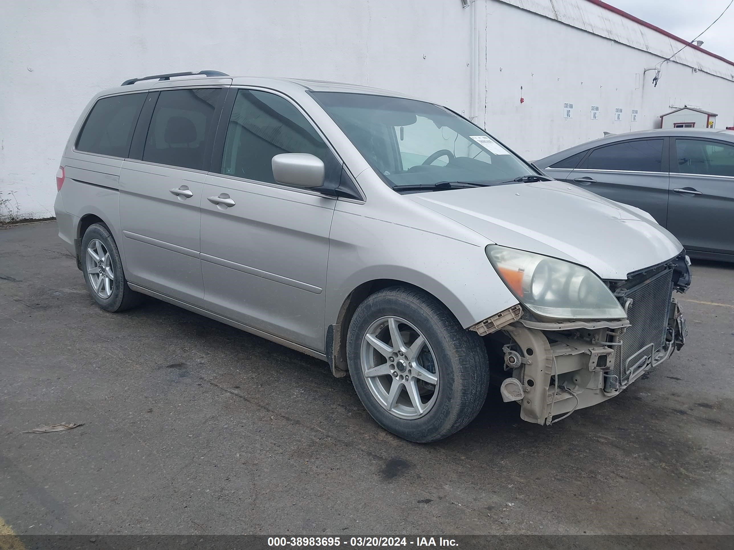 HONDA ODYSSEY 2006 5fnrl388x6b072960