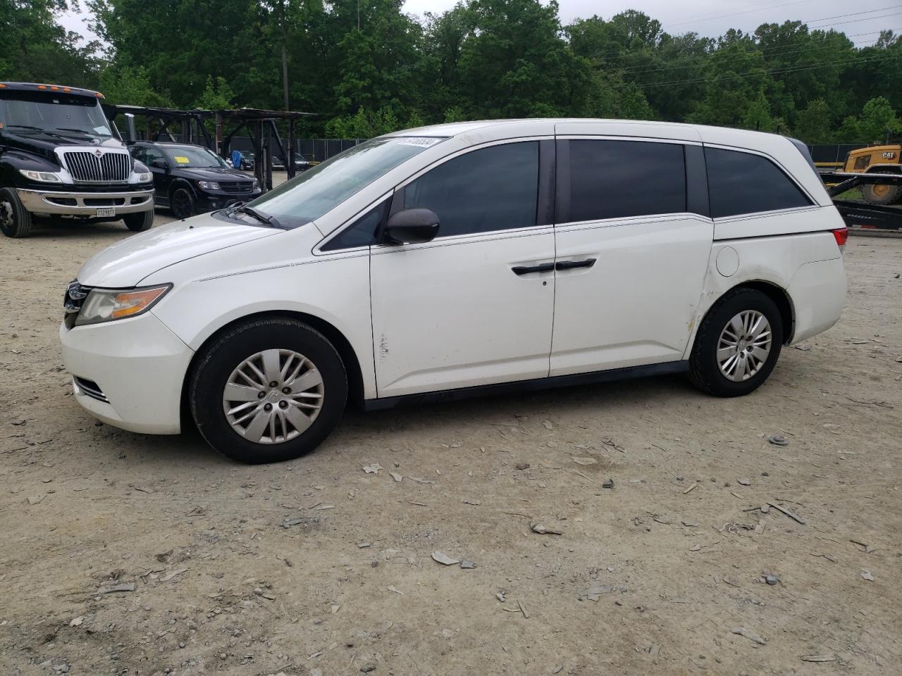 HONDA ODYSSEY 2015 5fnrl5h22fb111077