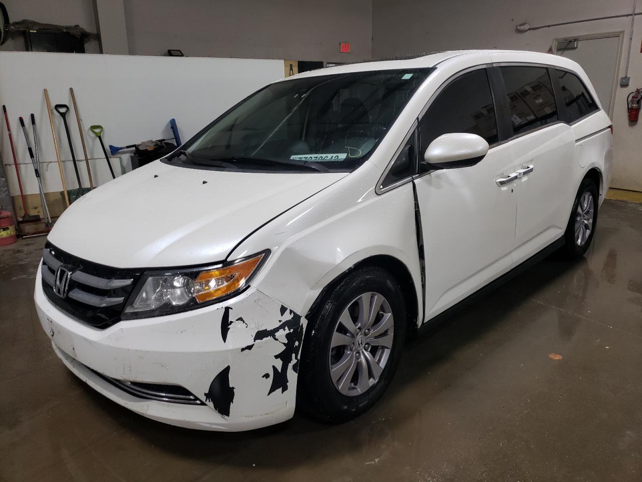 HONDA ODYSSEY 2016 5fnrl5h60gb005201