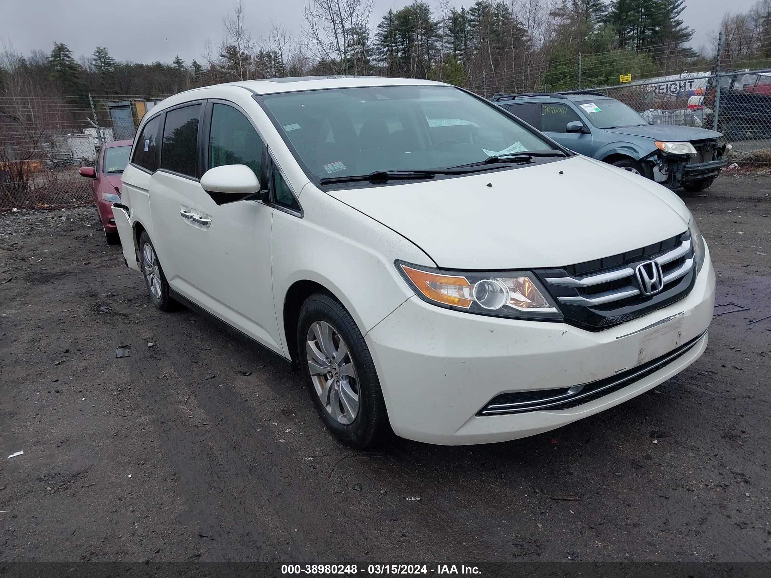 HONDA ODYSSEY 2016 5fnrl5h62gb009931