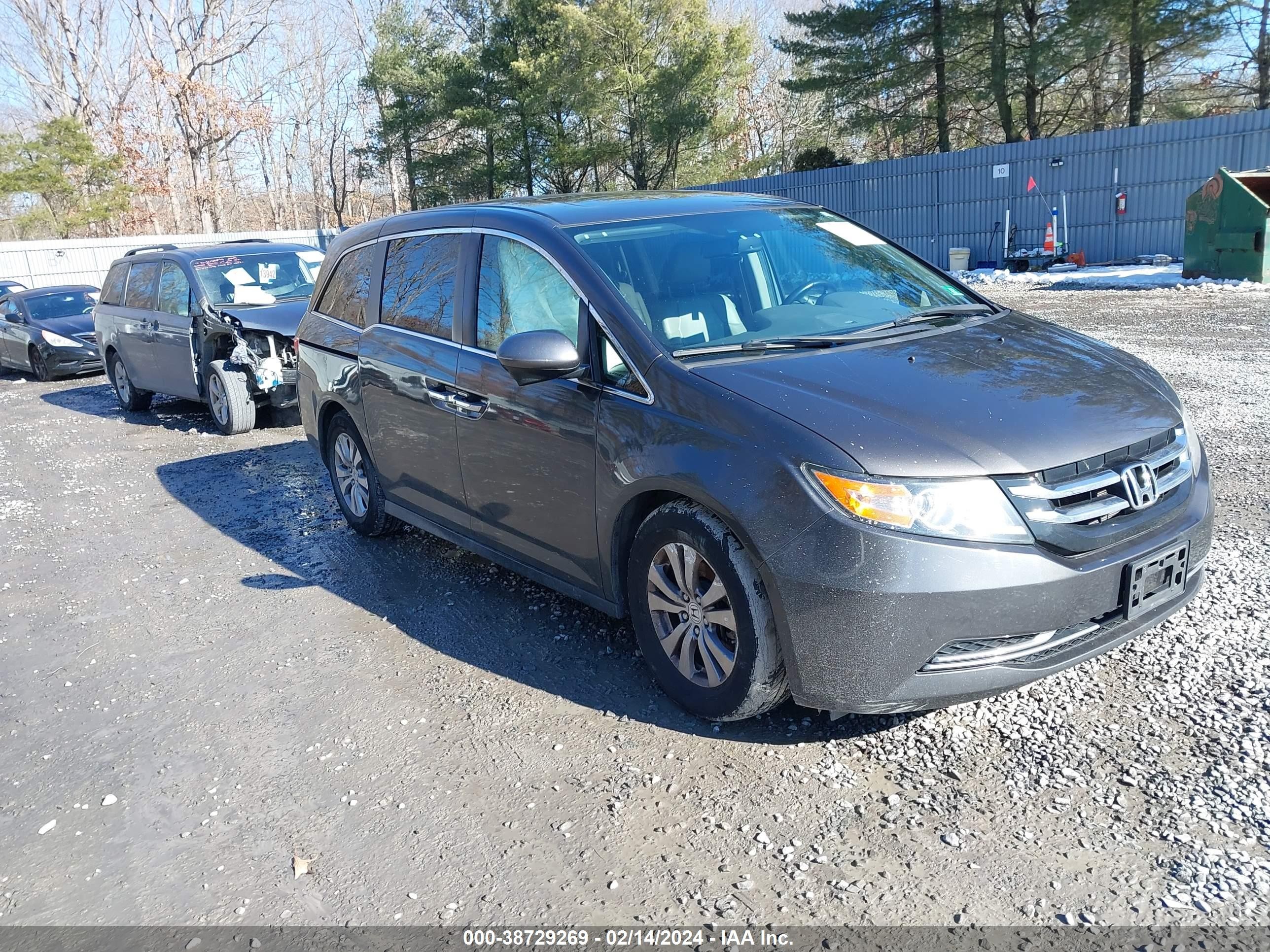 HONDA ODYSSEY 2016 5fnrl5h62gb019813