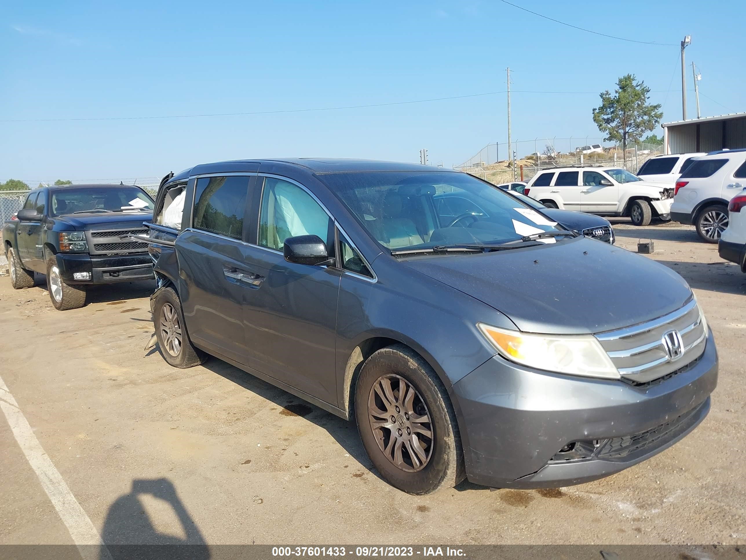 HONDA ODYSSEY 2011 5fnrl5h64bb043247