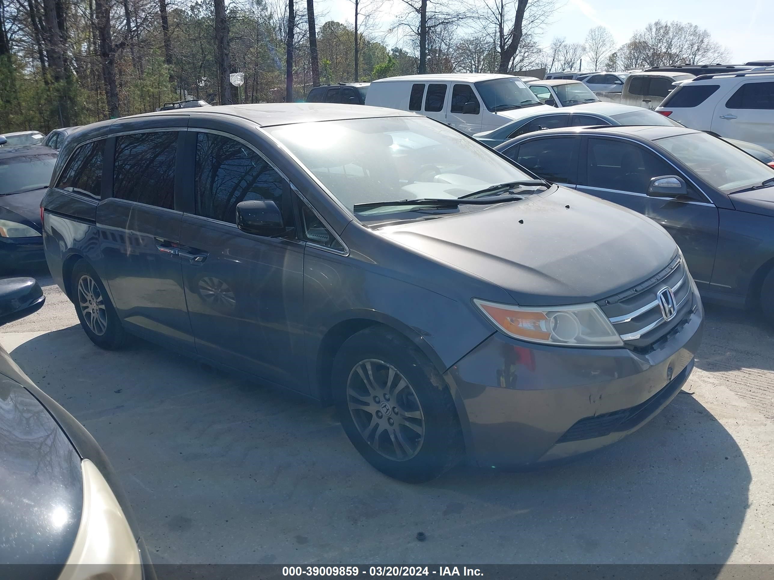 HONDA ODYSSEY 2011 5fnrl5h67bb082351