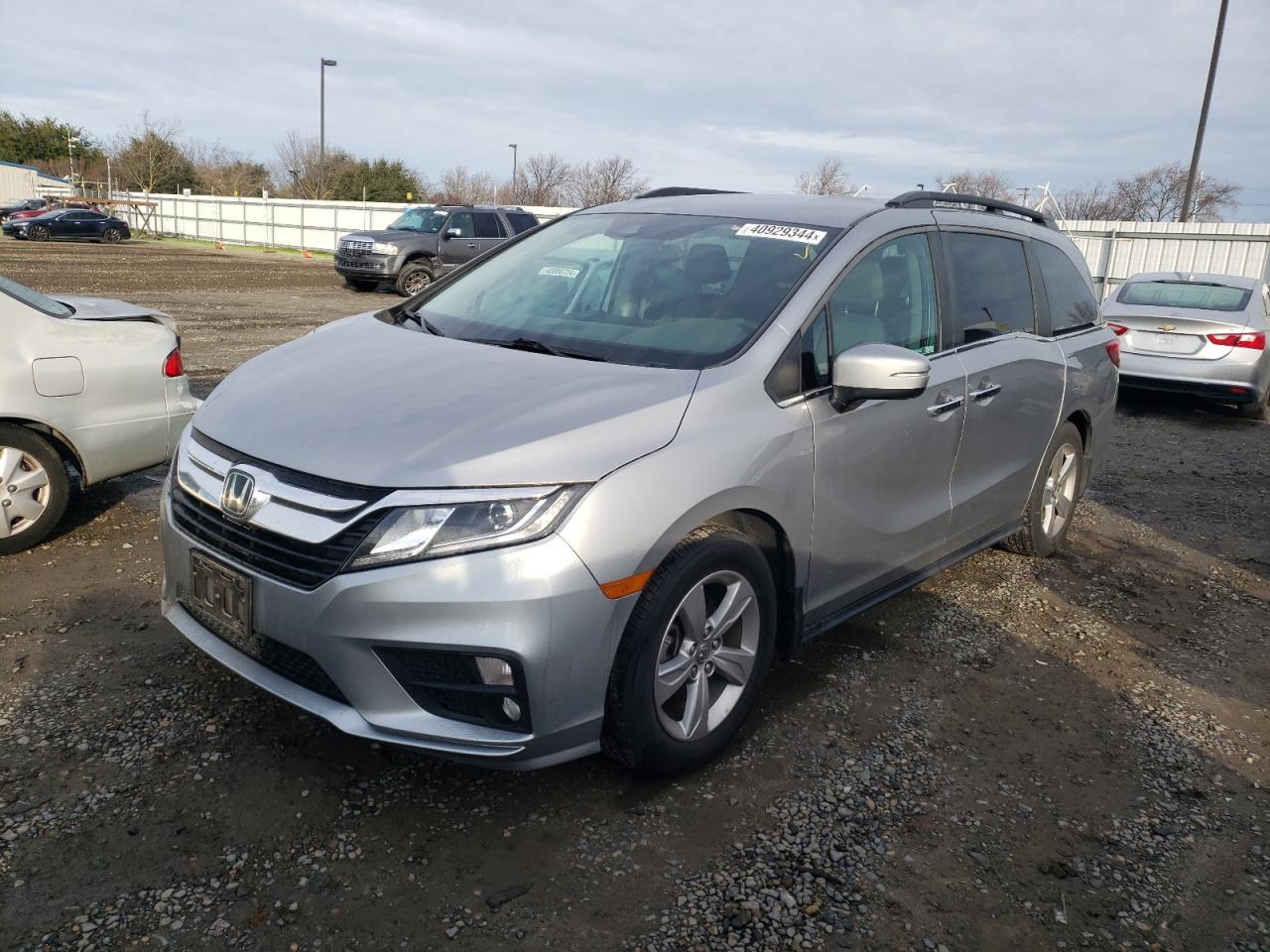 HONDA ODYSSEY 2019 5fnrl6h58kb131389