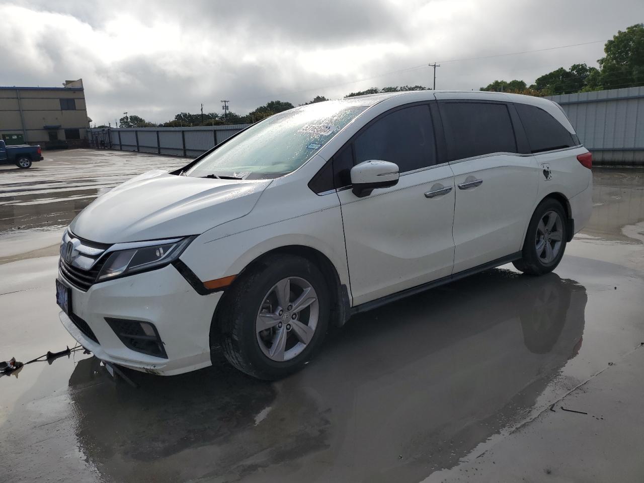 HONDA ODYSSEY 2018 5fnrl6h73jb082389