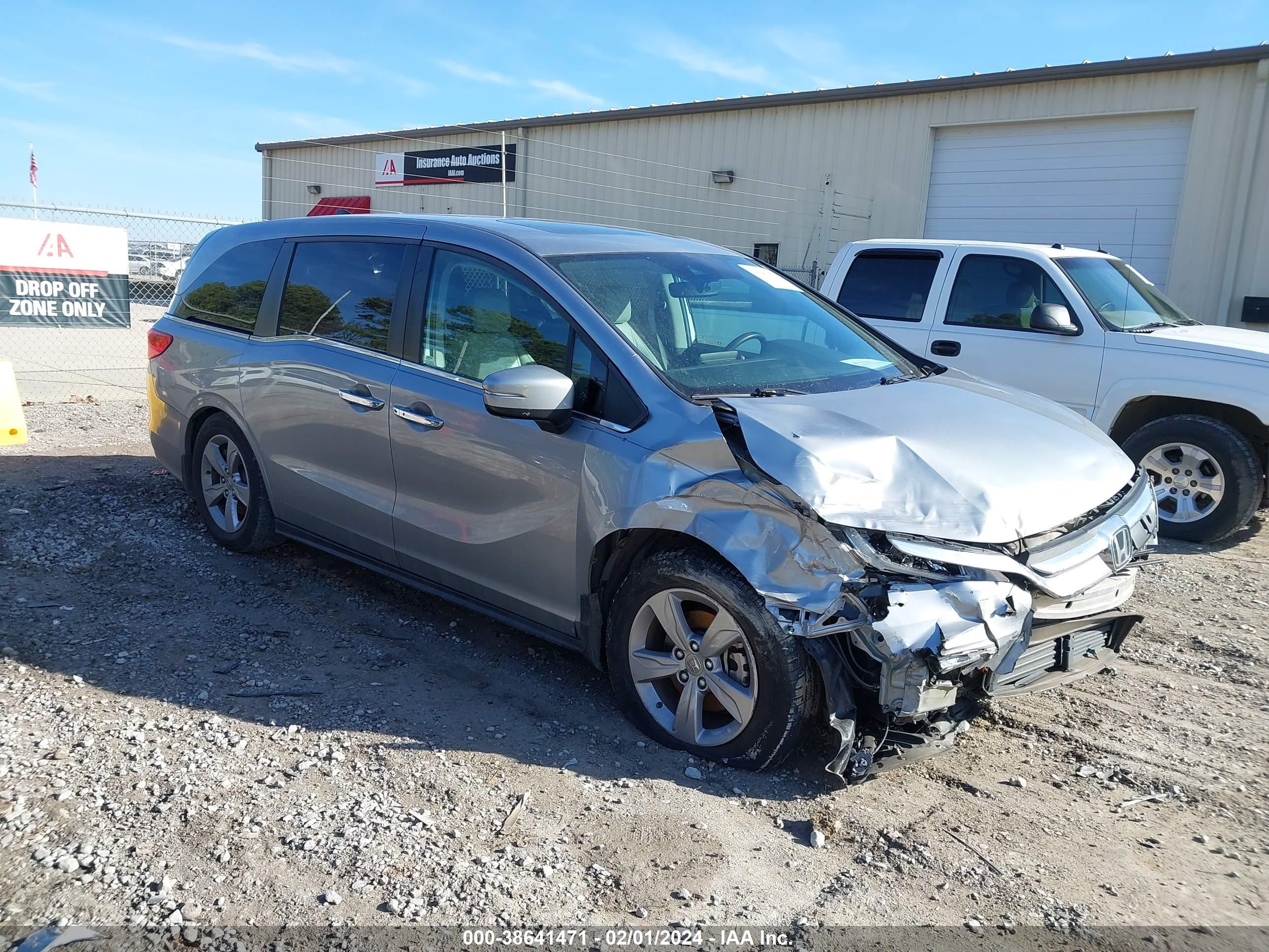 HONDA ODYSSEY 2019 5fnrl6h74kb061861