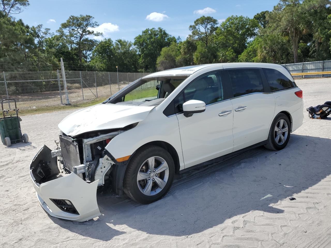 HONDA ODYSSEY 2018 5fnrl6h76jb081950