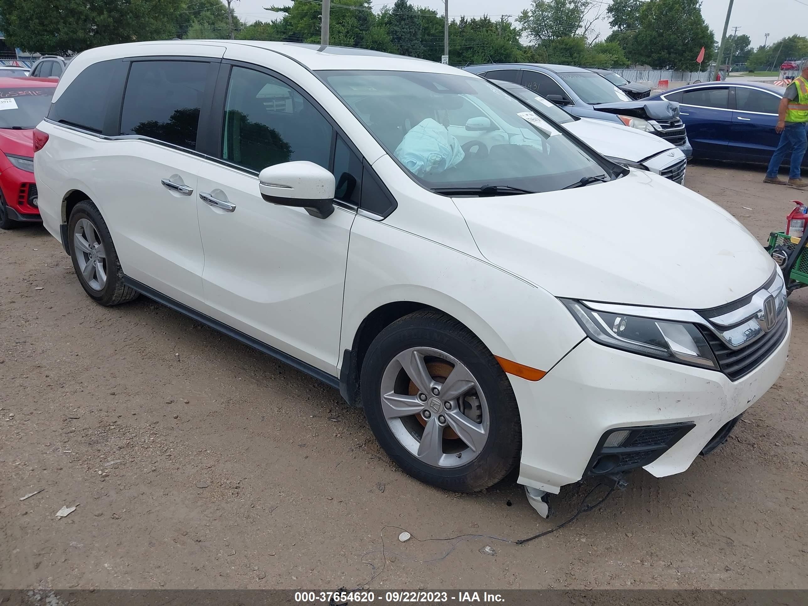 HONDA ODYSSEY 2018 5fnrl6h7xjb056341