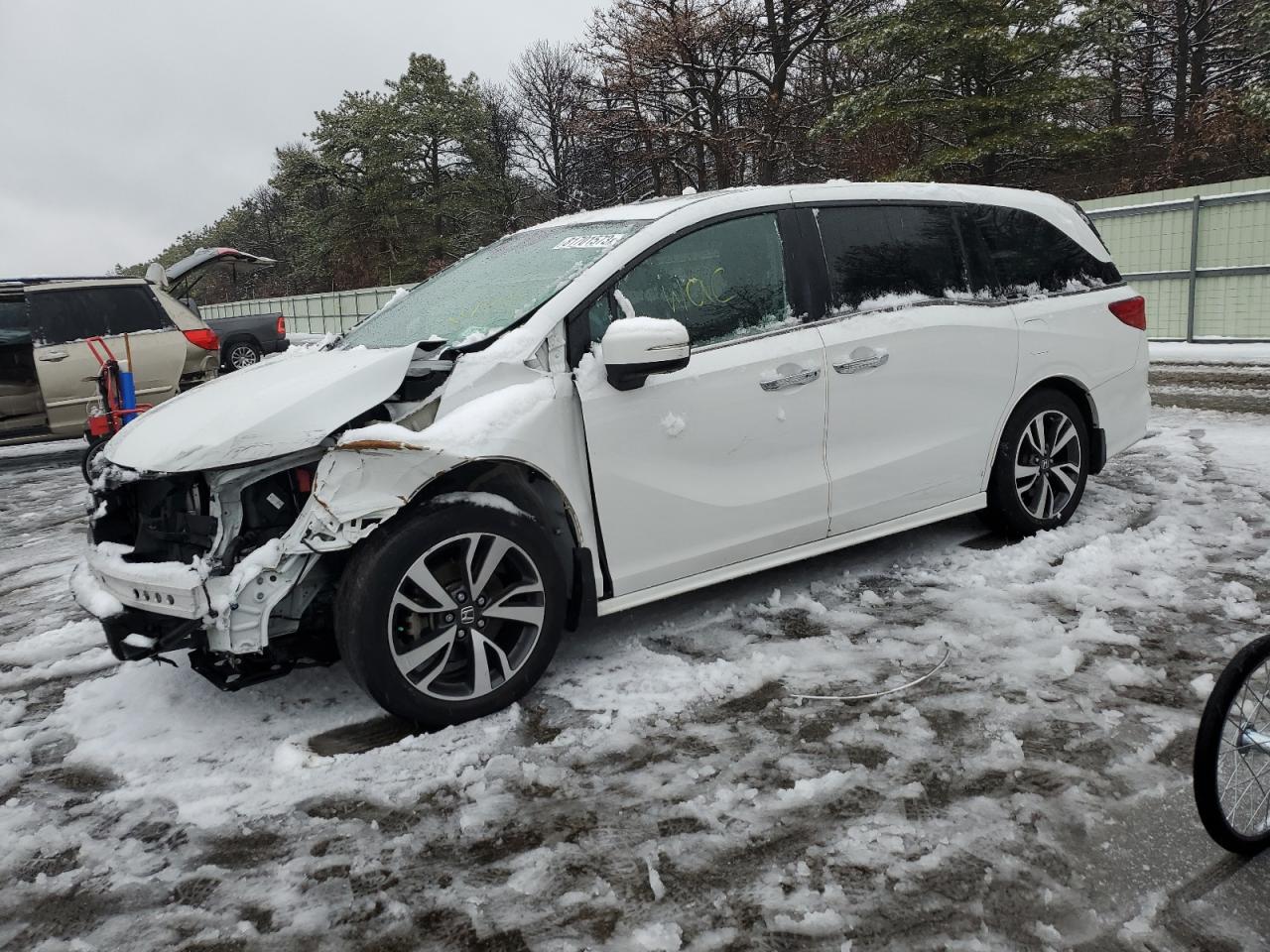 HONDA ODYSSEY 2021 5fnrl6h82mb020236