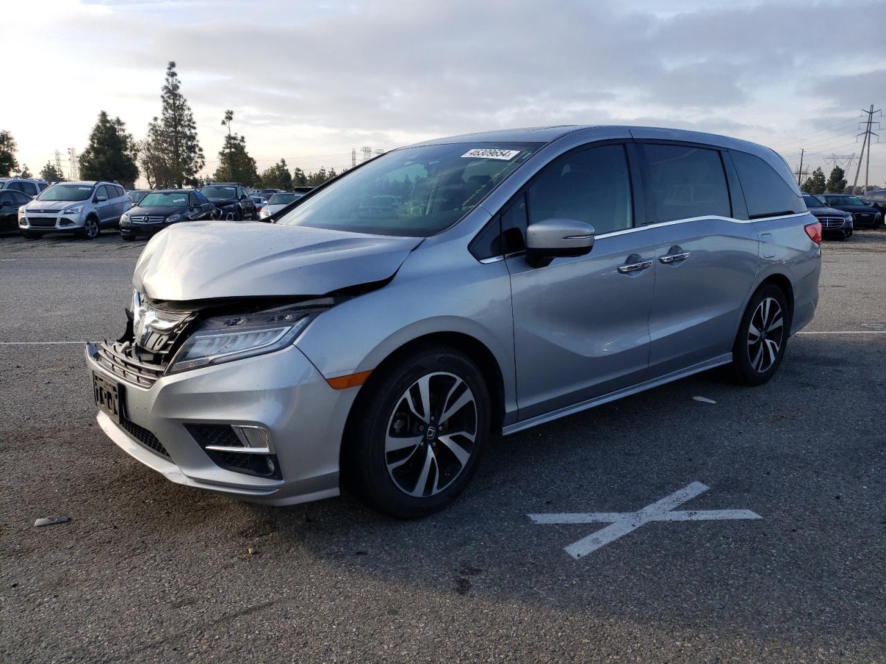 HONDA ODYSSEY 2018 5fnrl6h94jb088557