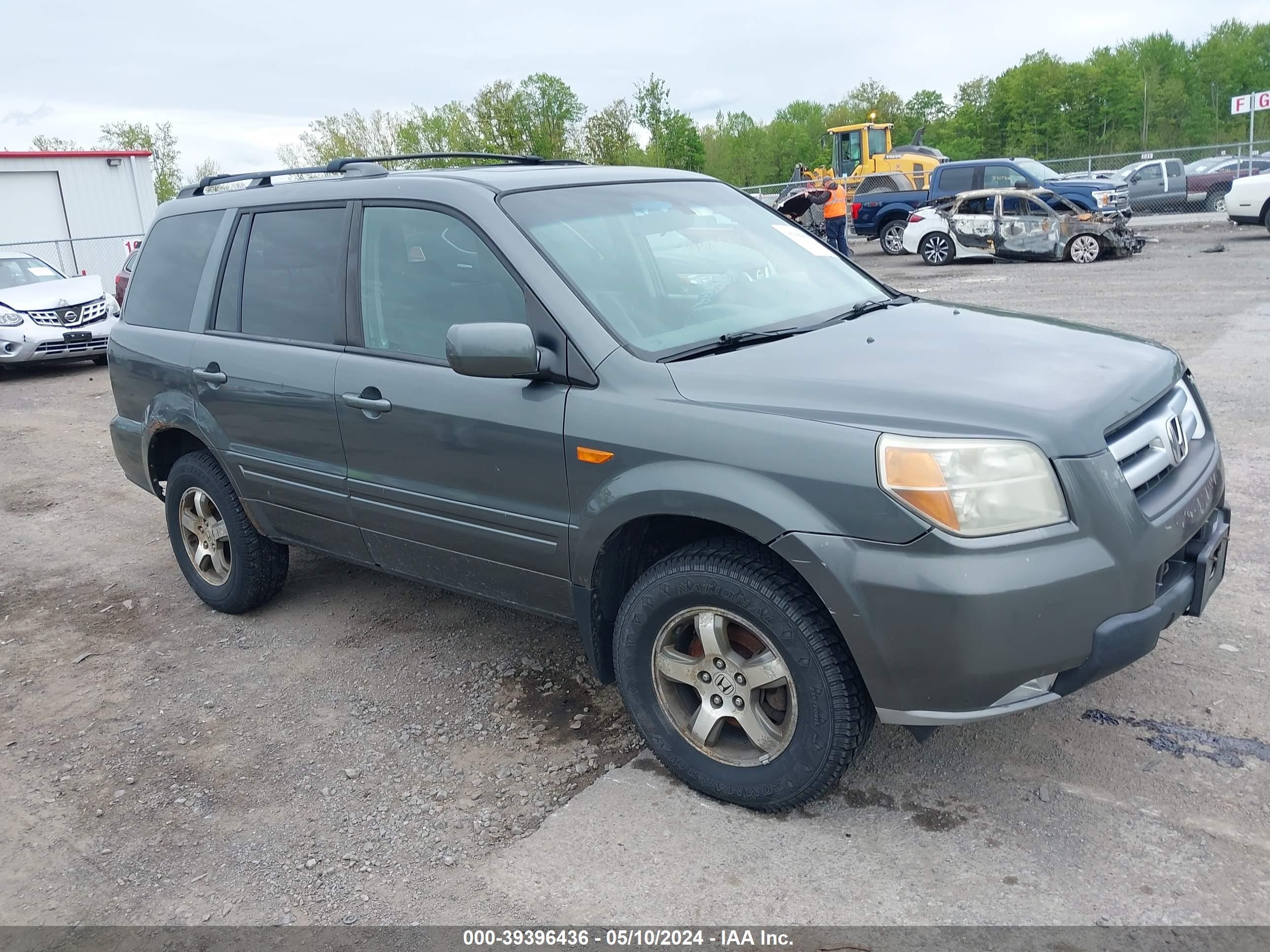 HONDA PILOT 2008 5fnyf18578b025613