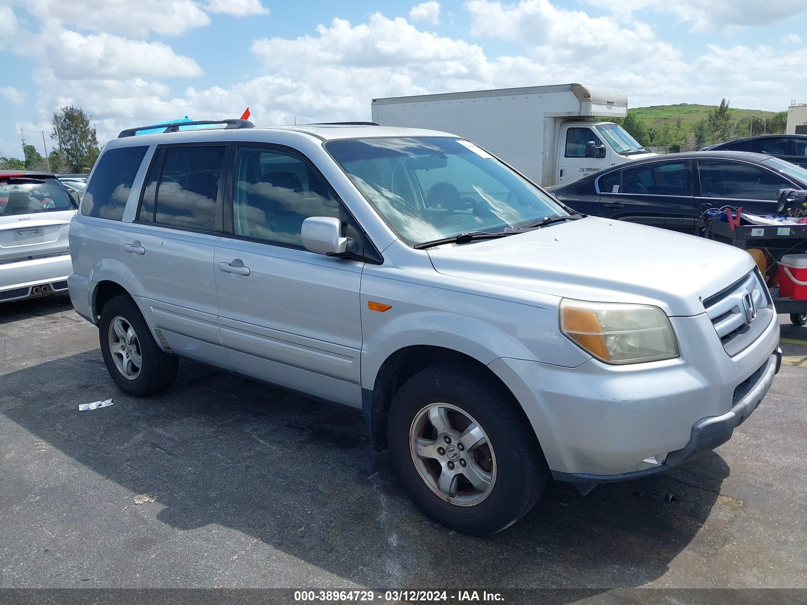 HONDA PILOT 2008 5fnyf28638b018365