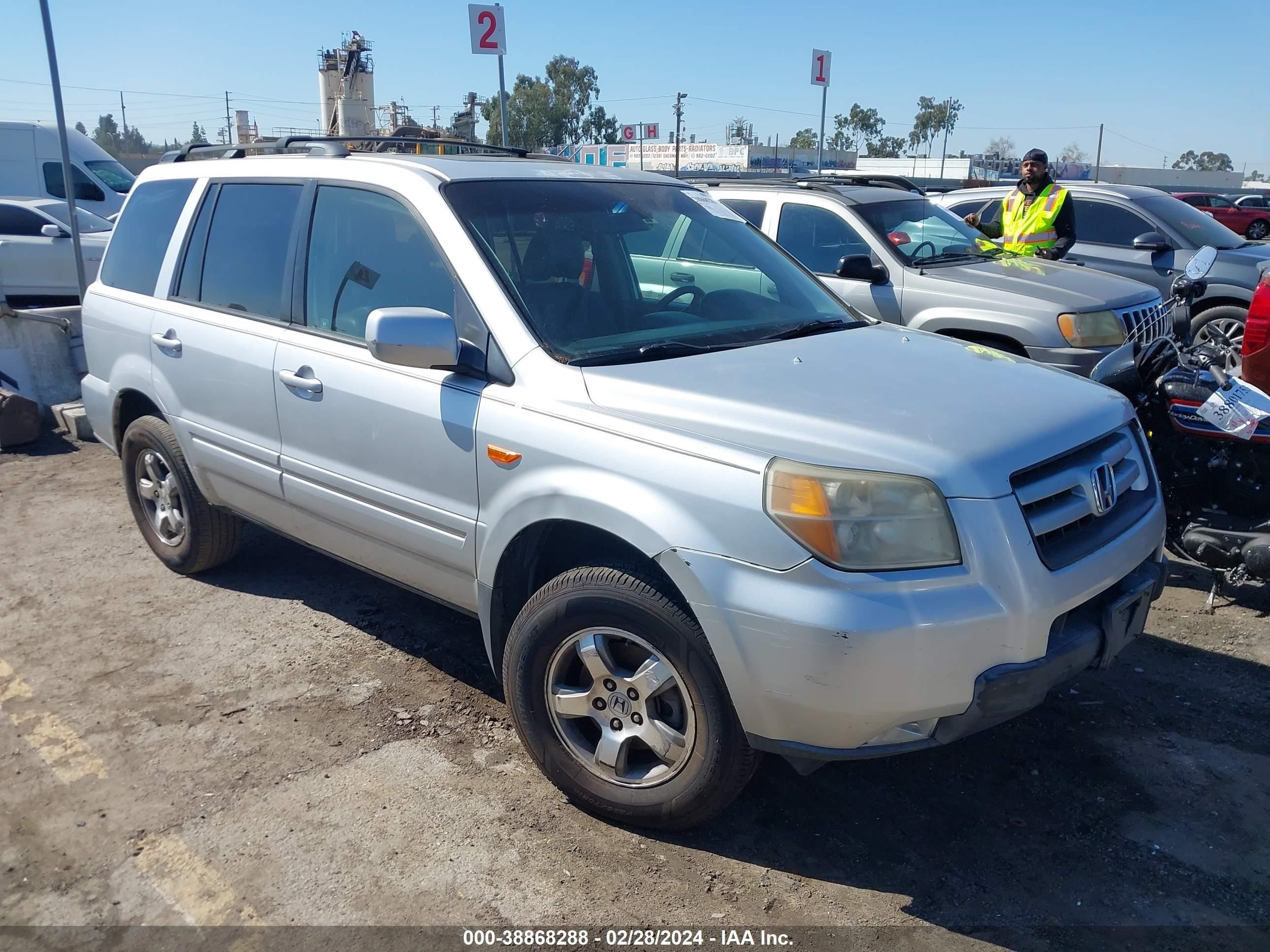 HONDA PILOT 2008 5fnyf286x8b001059