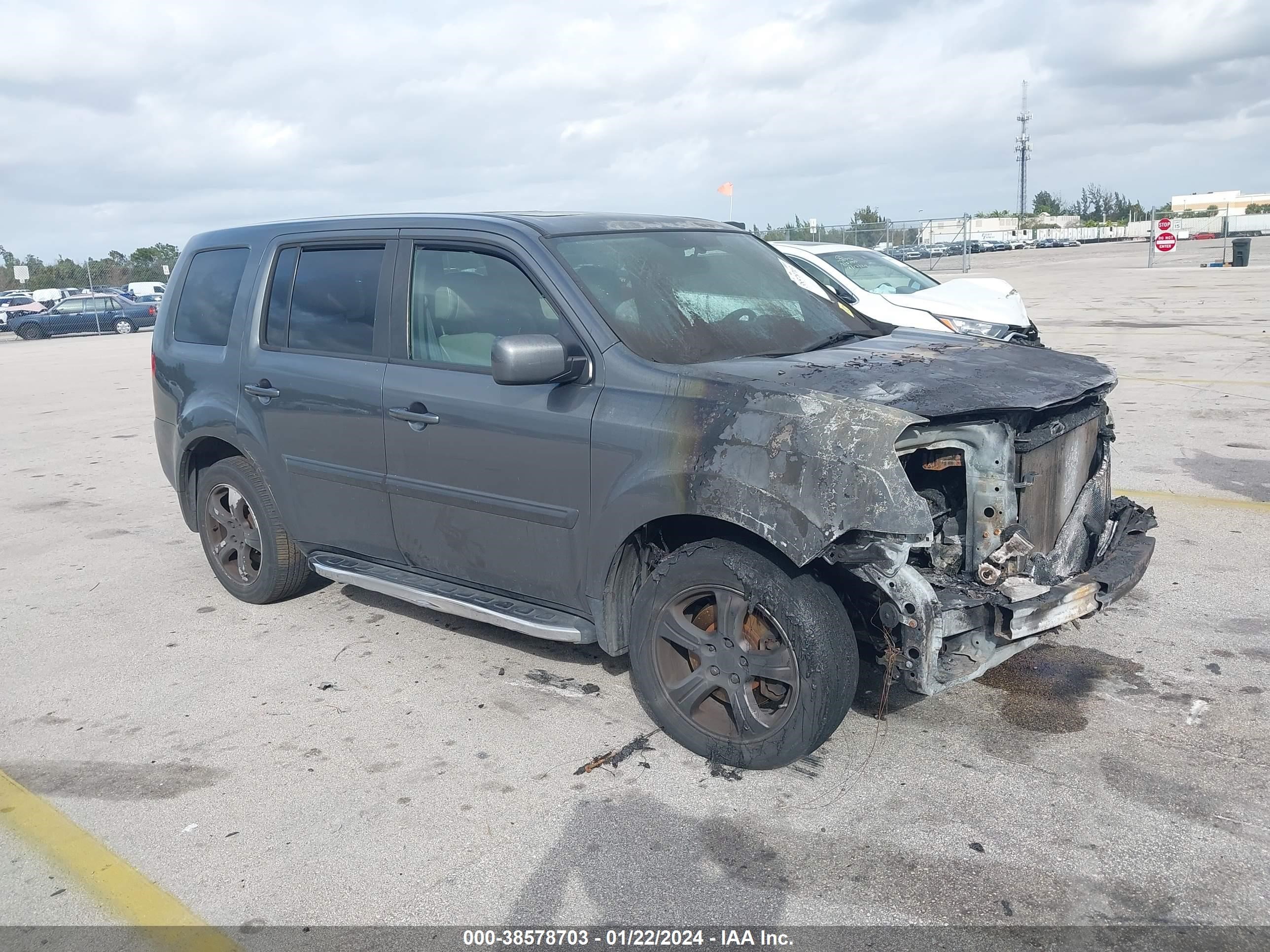 HONDA PILOT 2013 5fnyf3h55db014812