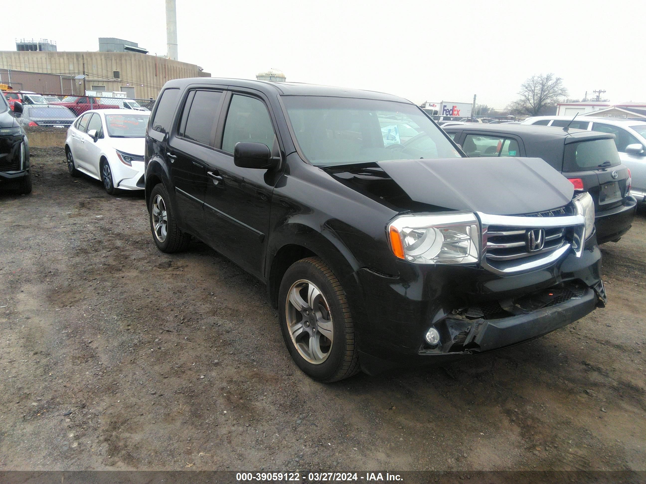 HONDA PILOT 2015 5fnyf4h39fb064667