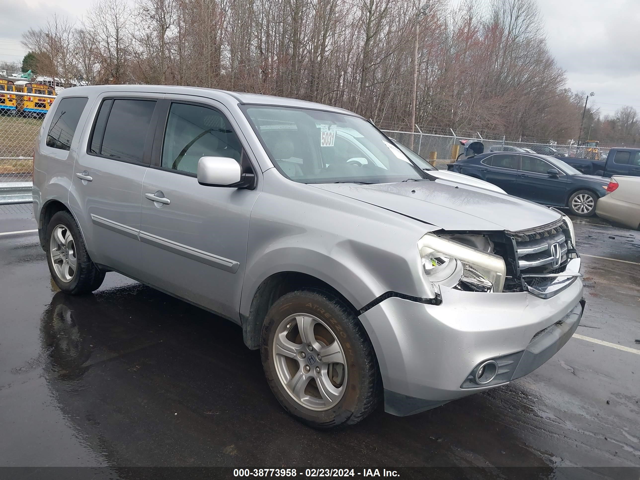 HONDA PILOT 2015 5fnyf4h44fb069302