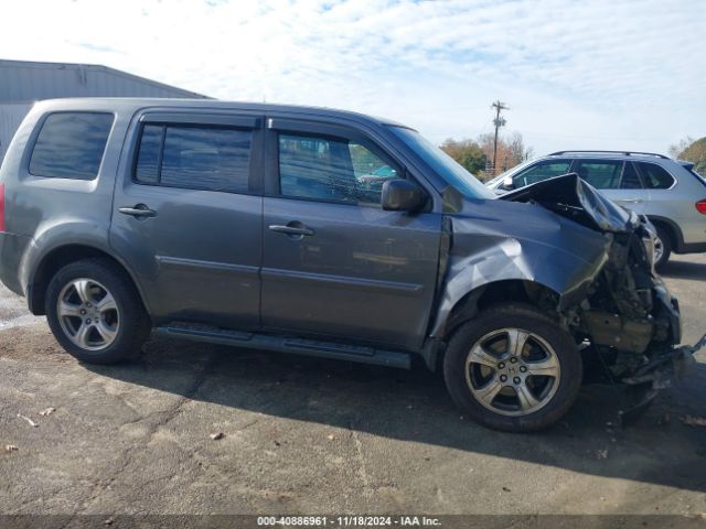 HONDA PILOT 2015 5fnyf4h5xfb050049