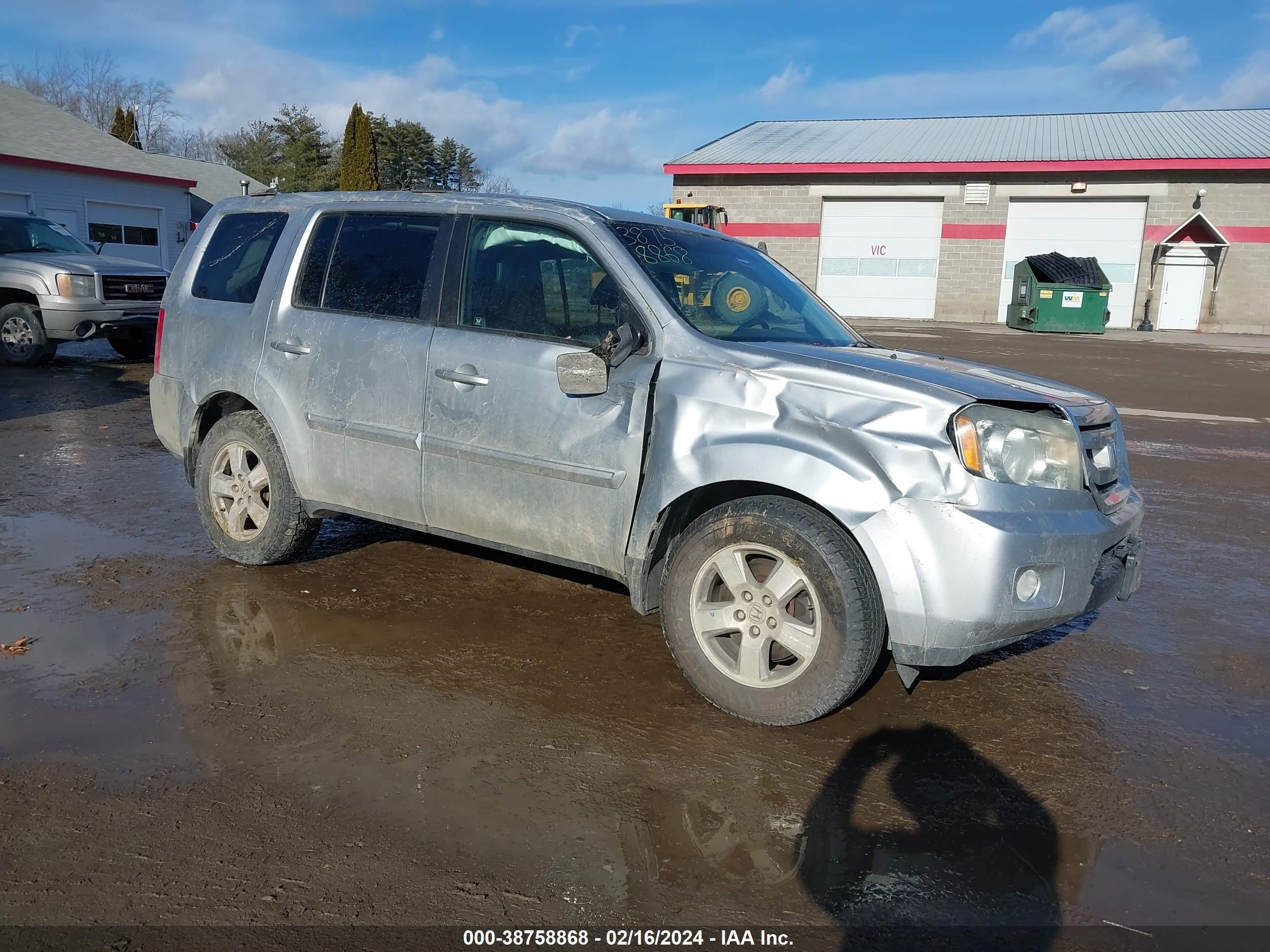 HONDA PILOT 2011 5fnyf4h6xbb070708