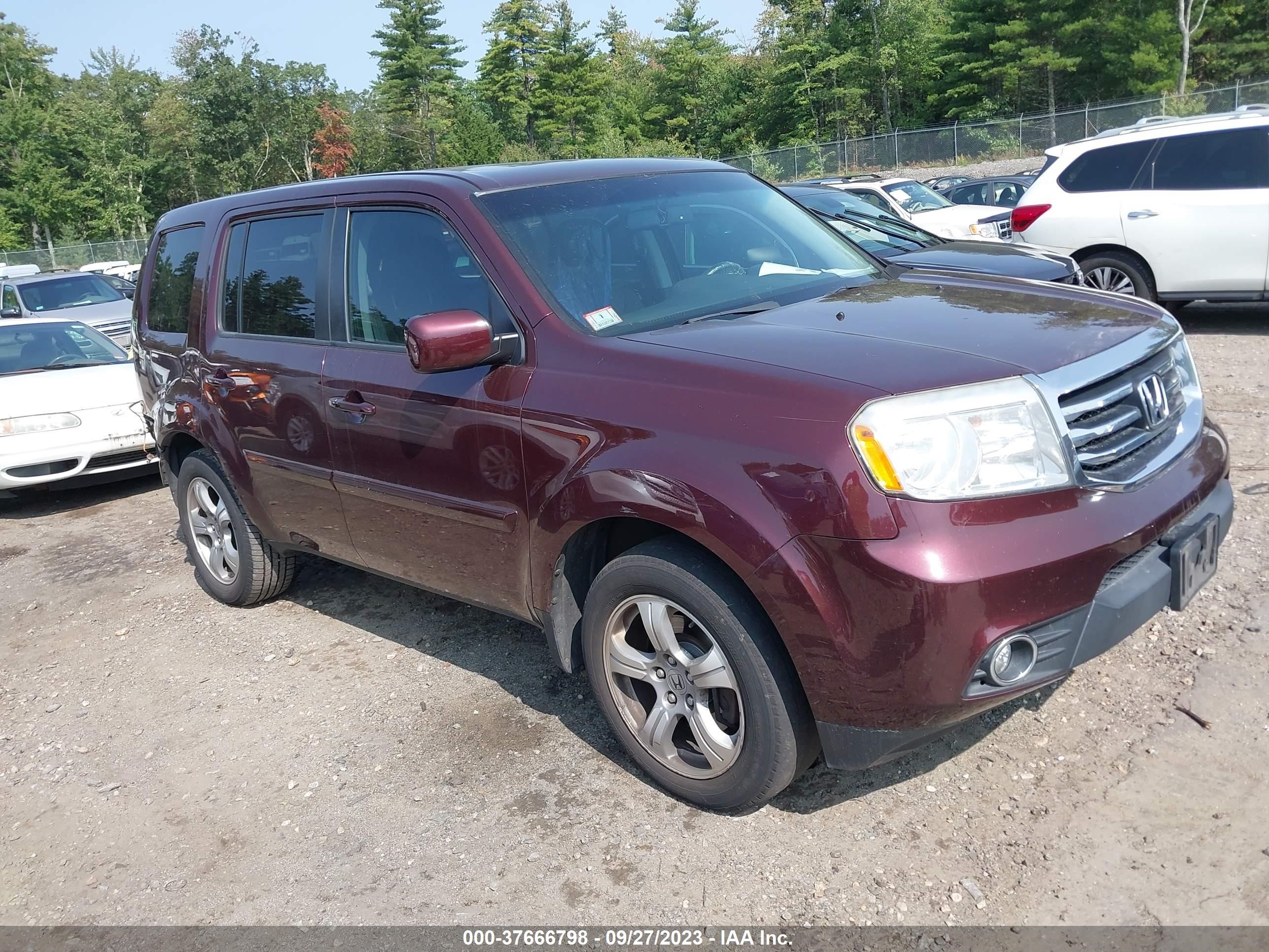 HONDA PILOT 2014 5fnyf4h75eb047320