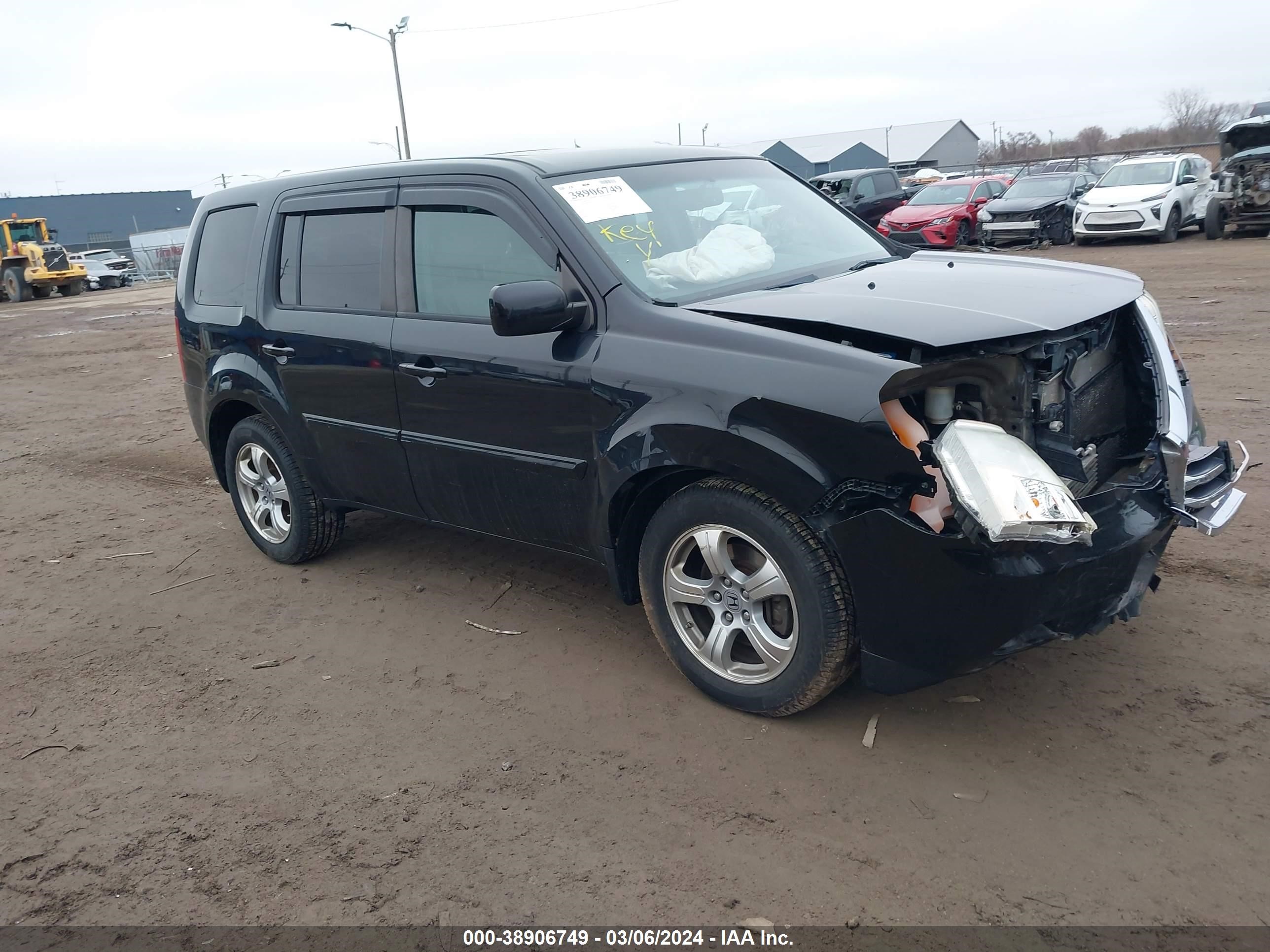 HONDA PILOT 2015 5fnyf4h76fb040443