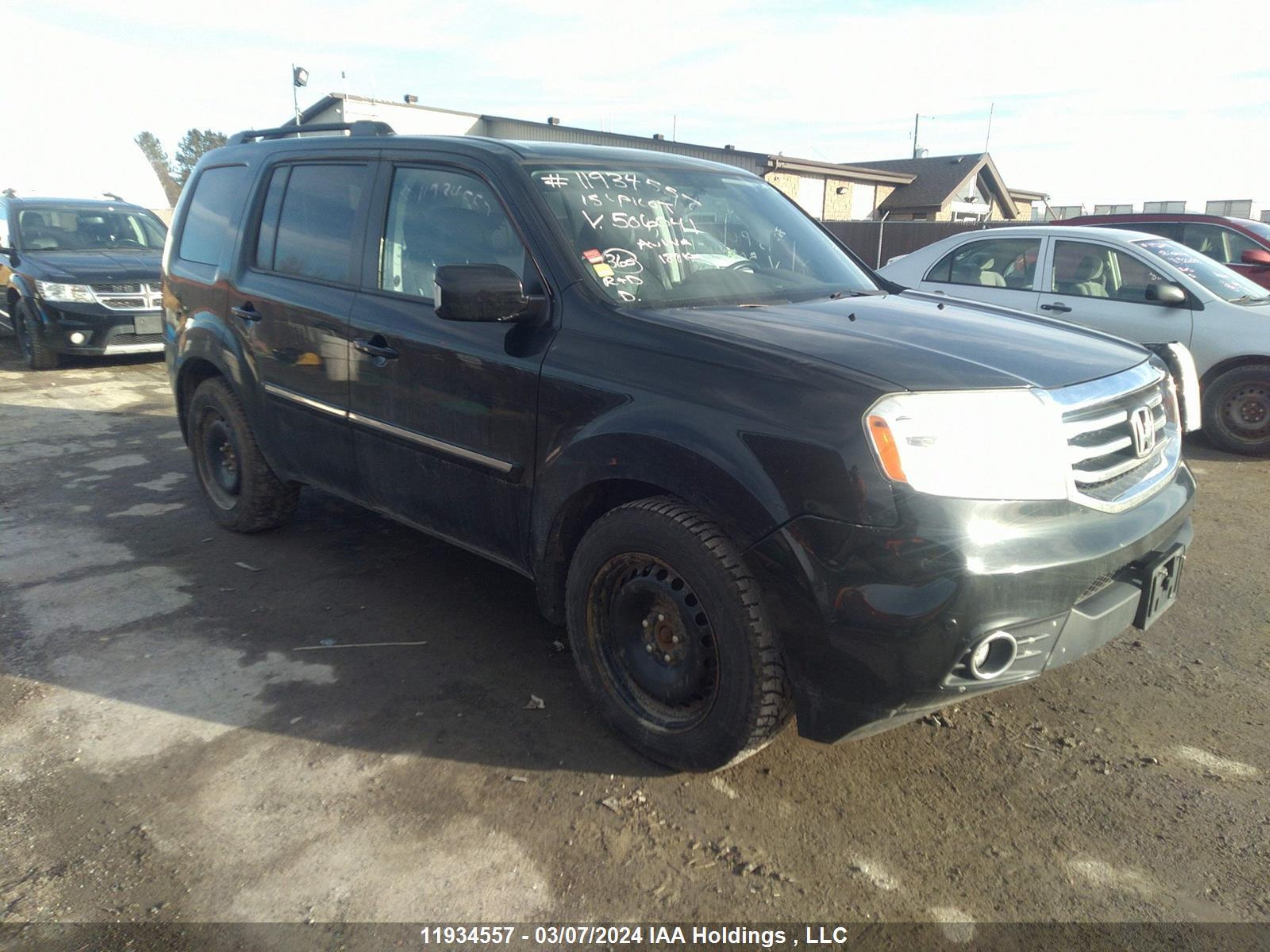 HONDA PILOT 2015 5fnyf4h93fb506041