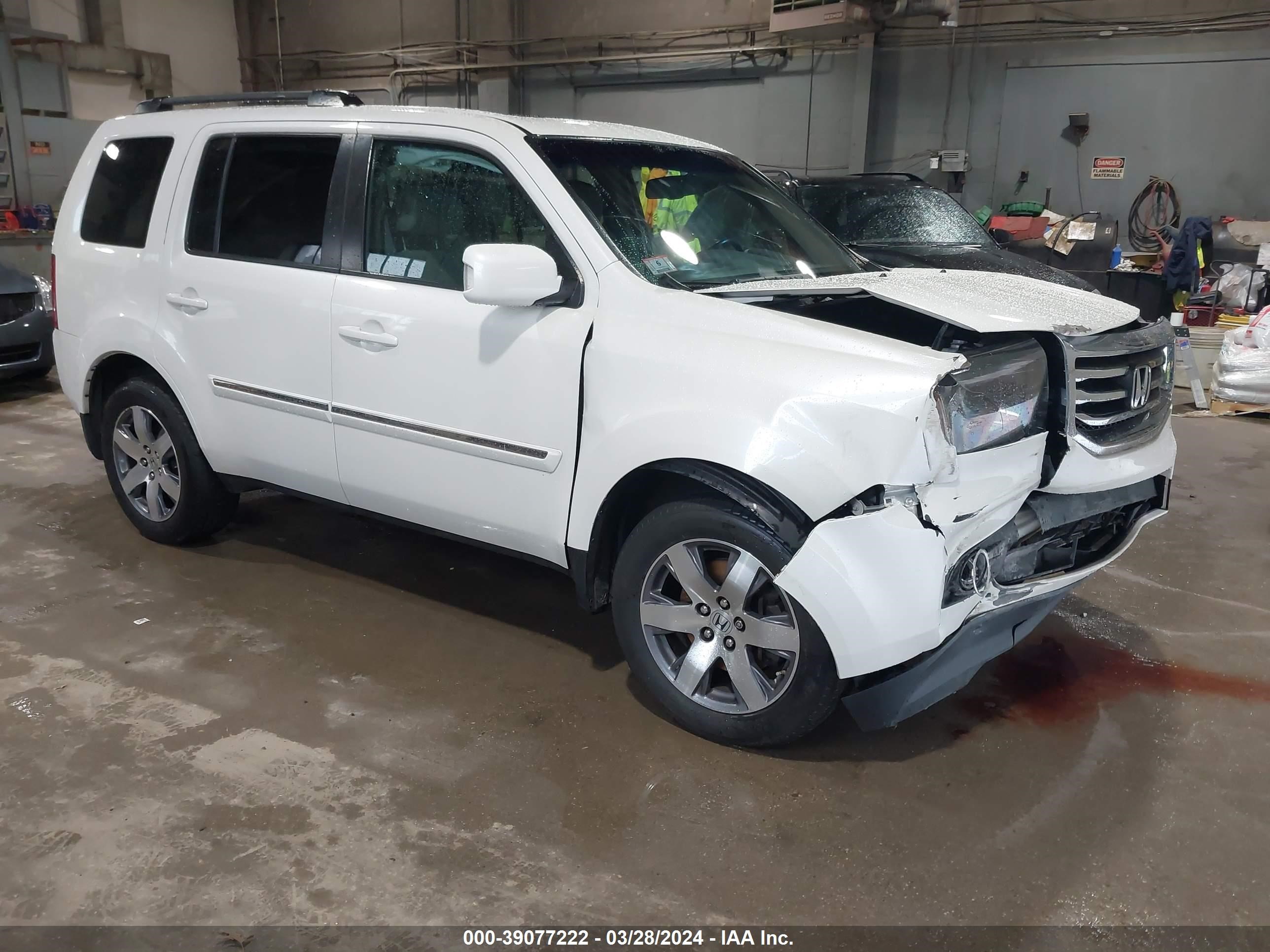 HONDA PILOT 2015 5fnyf4h95fb005216