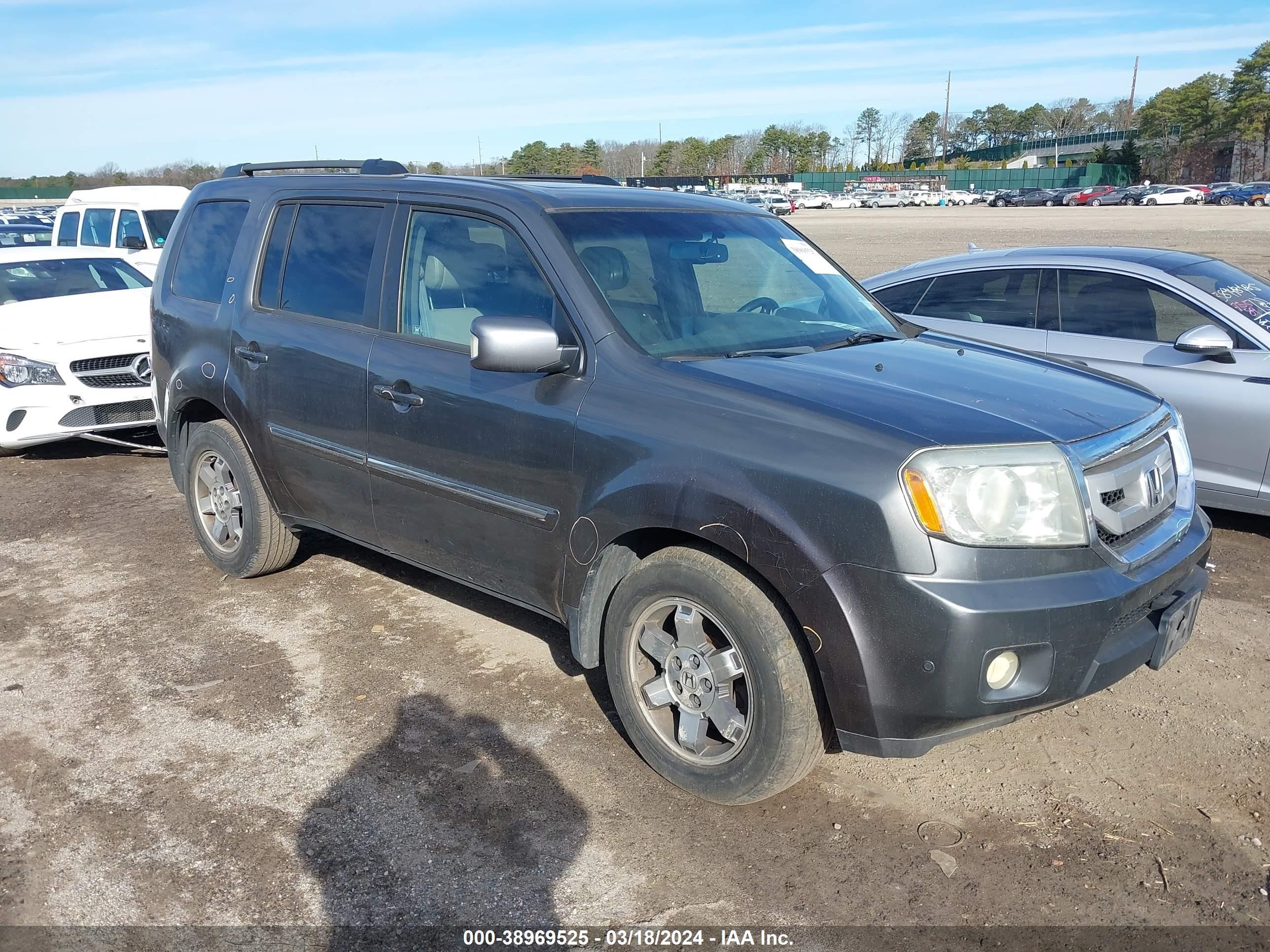 HONDA PILOT 2011 5fnyf4h97bb057134