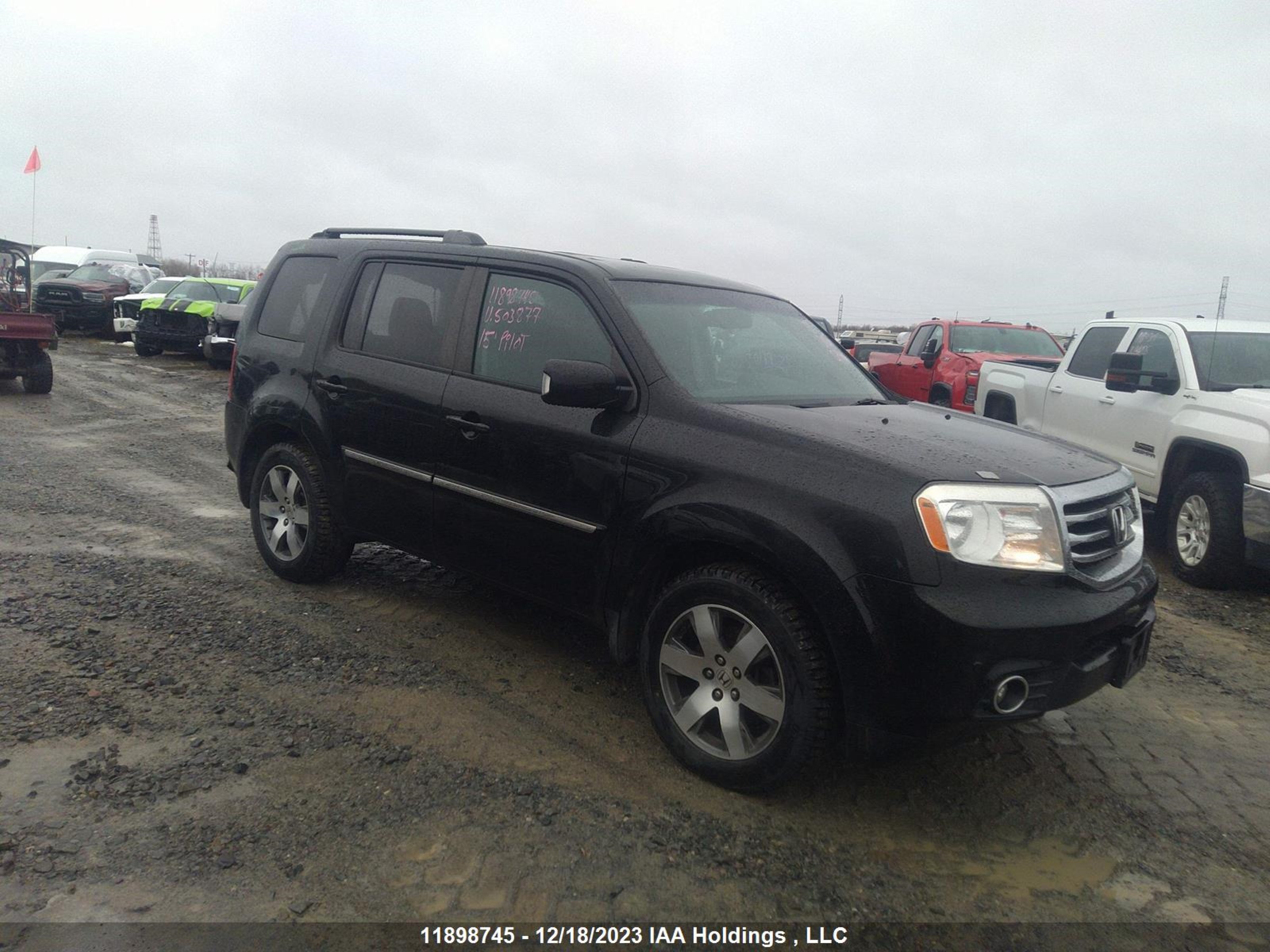 HONDA PILOT 2015 5fnyf4h98fb503877