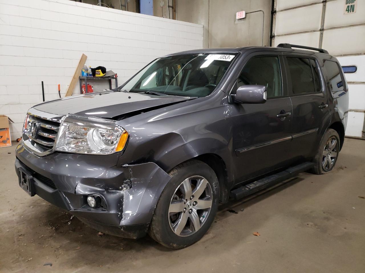 HONDA PILOT 2015 5fnyf4h99fb006644