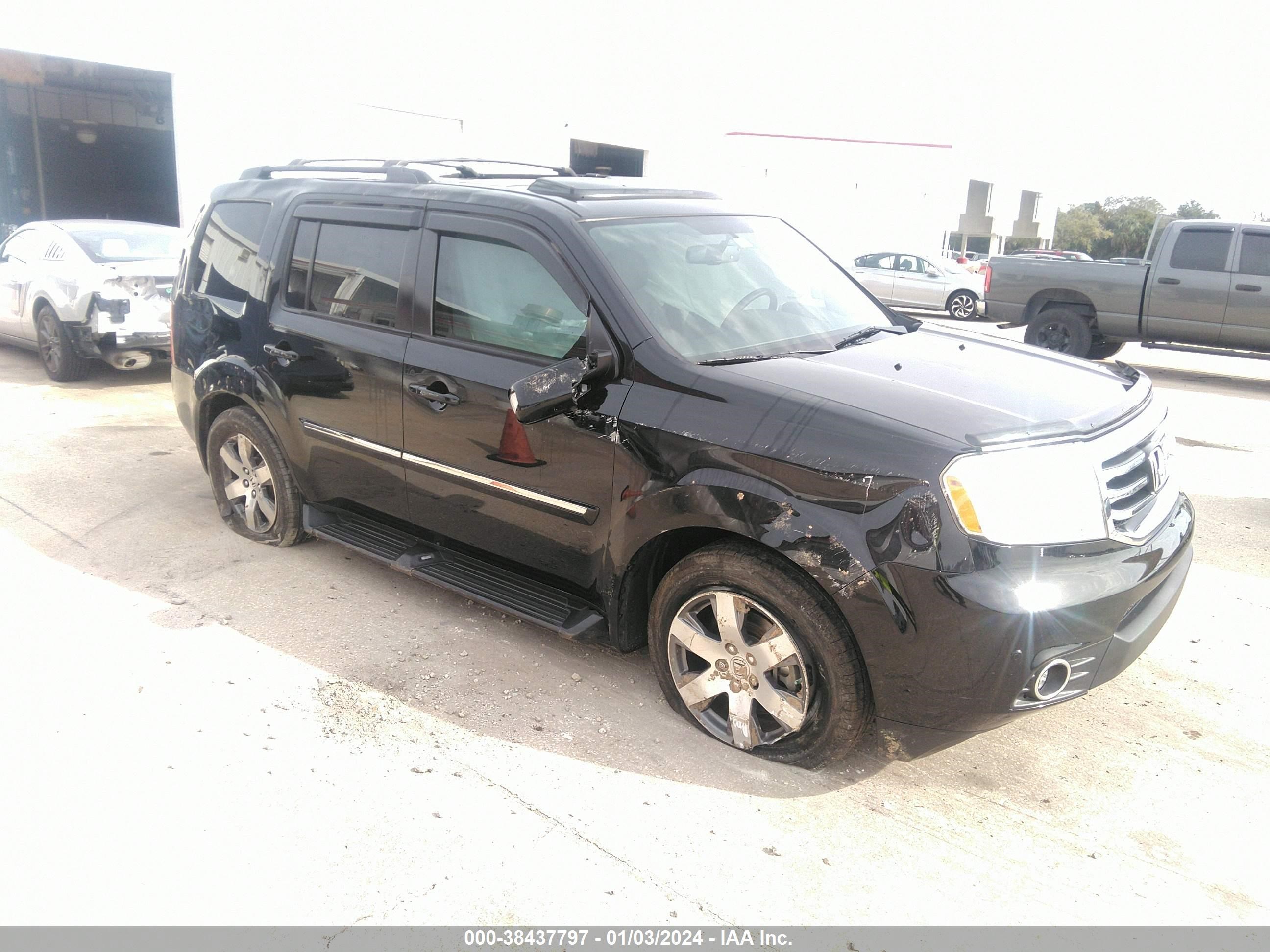 HONDA PILOT 2015 5fnyf4h99fb062888