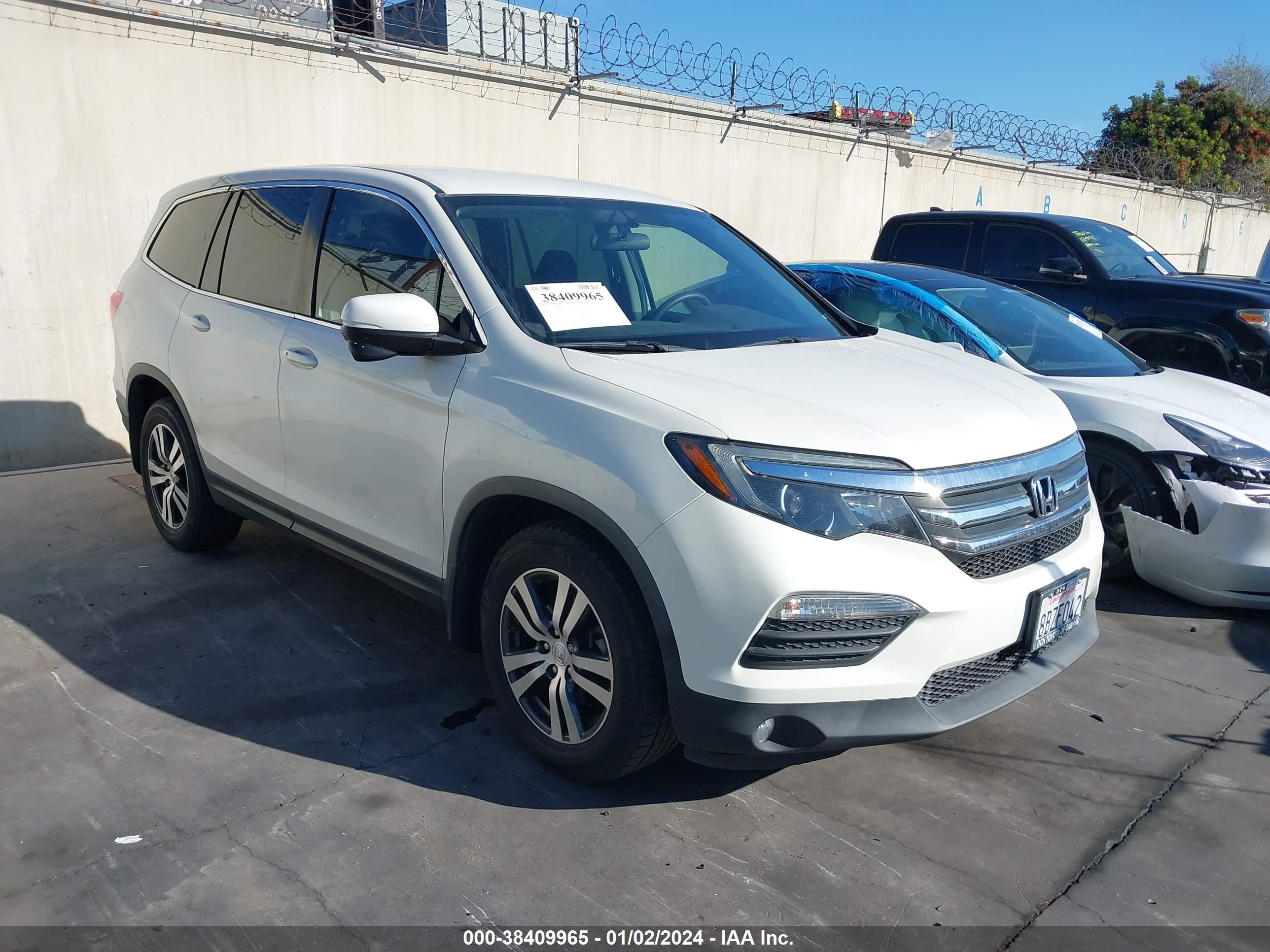 HONDA PILOT 2017 5fnyf5h37hb031059