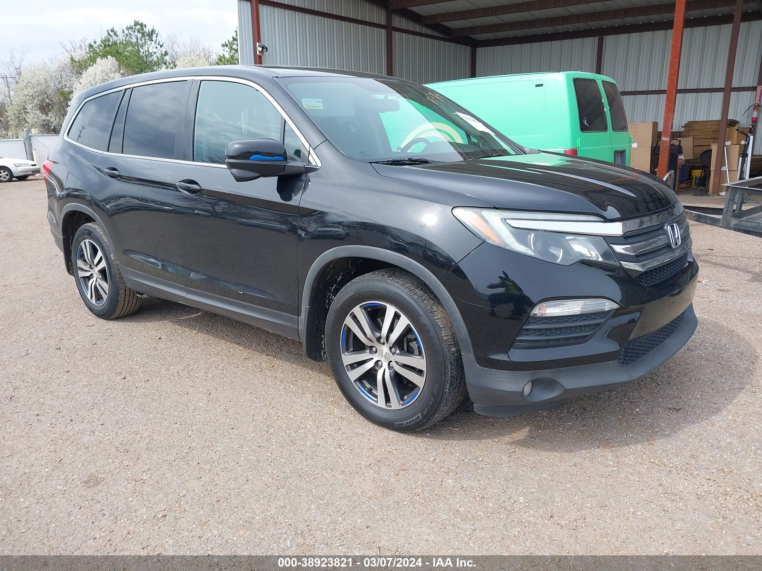 HONDA PILOT 2018 5fnyf5h51jb009095