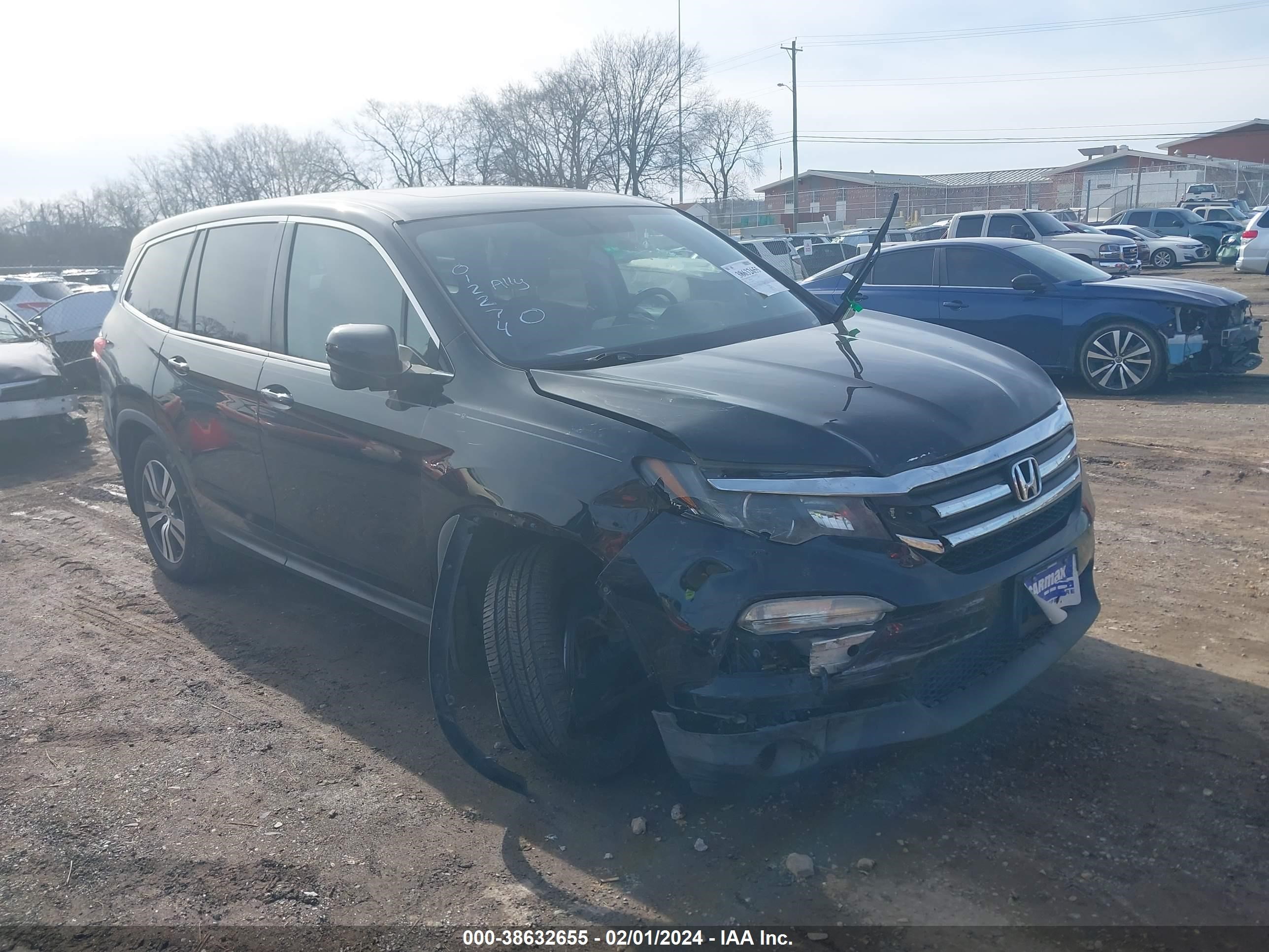 HONDA PILOT 2017 5fnyf5h52hb012274